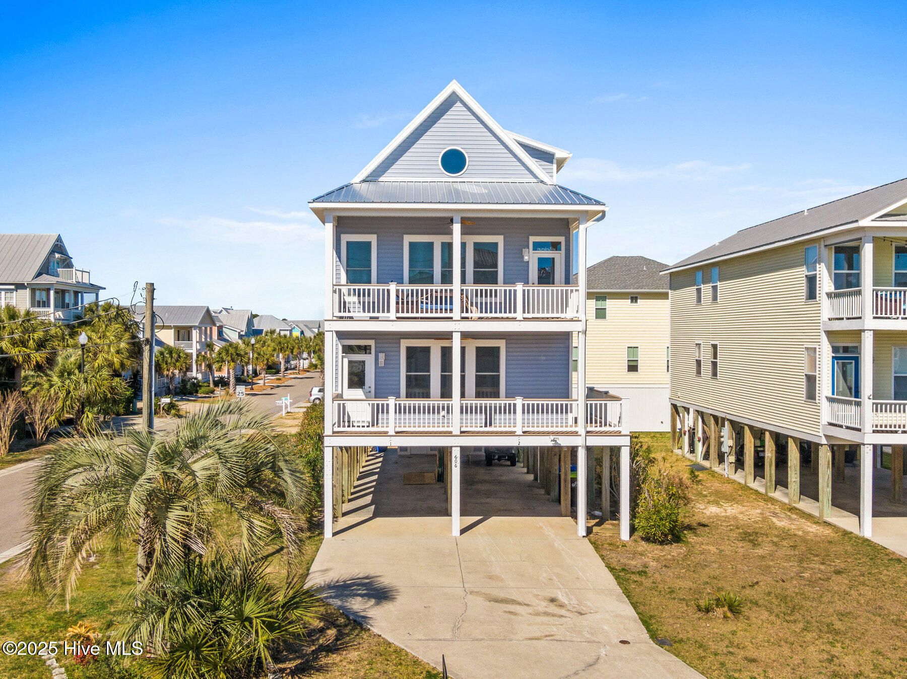 606 Ocean Boulevard #1 Property Photo