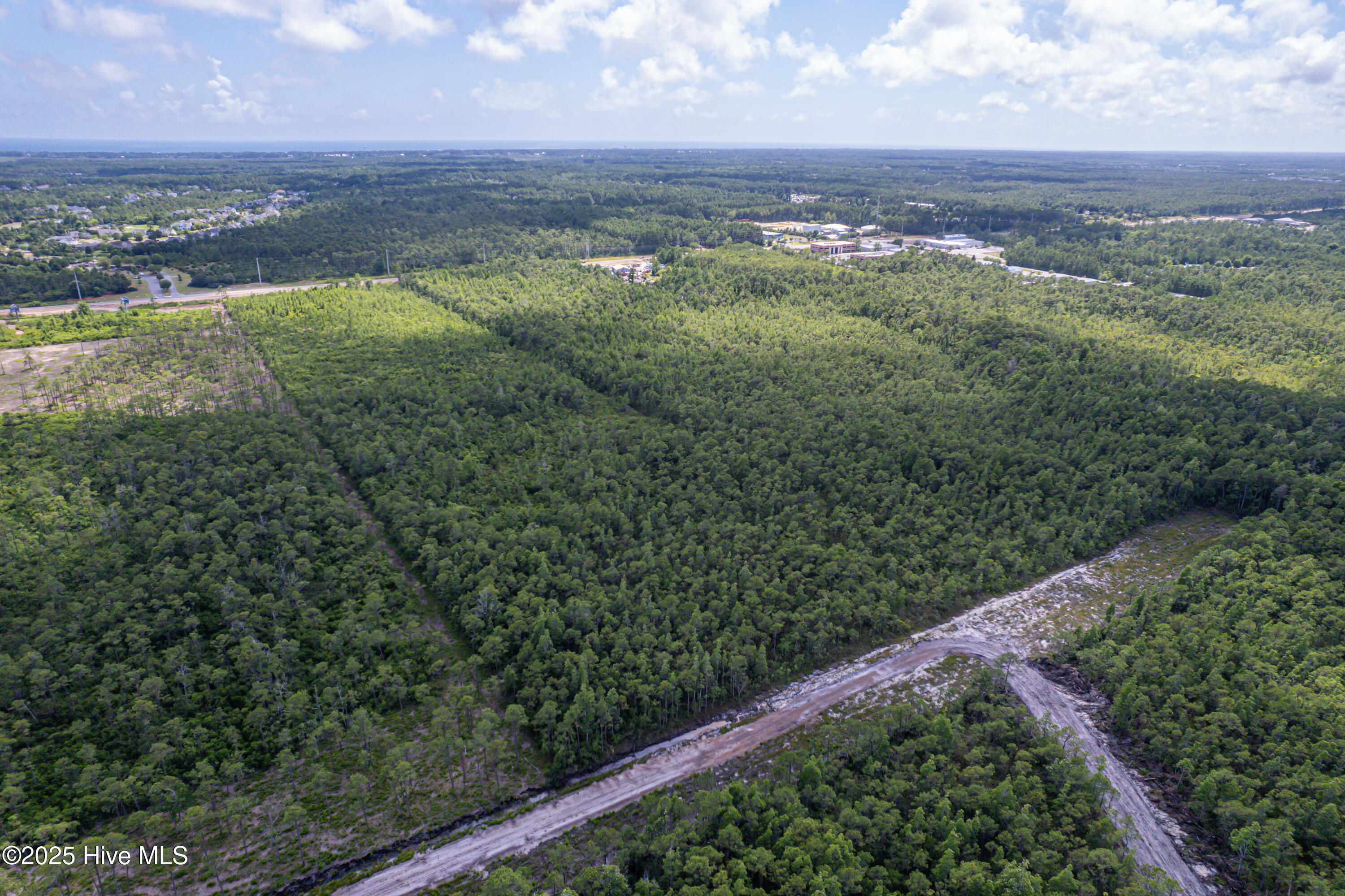 4480 Southport-supply Road Property Photo 6