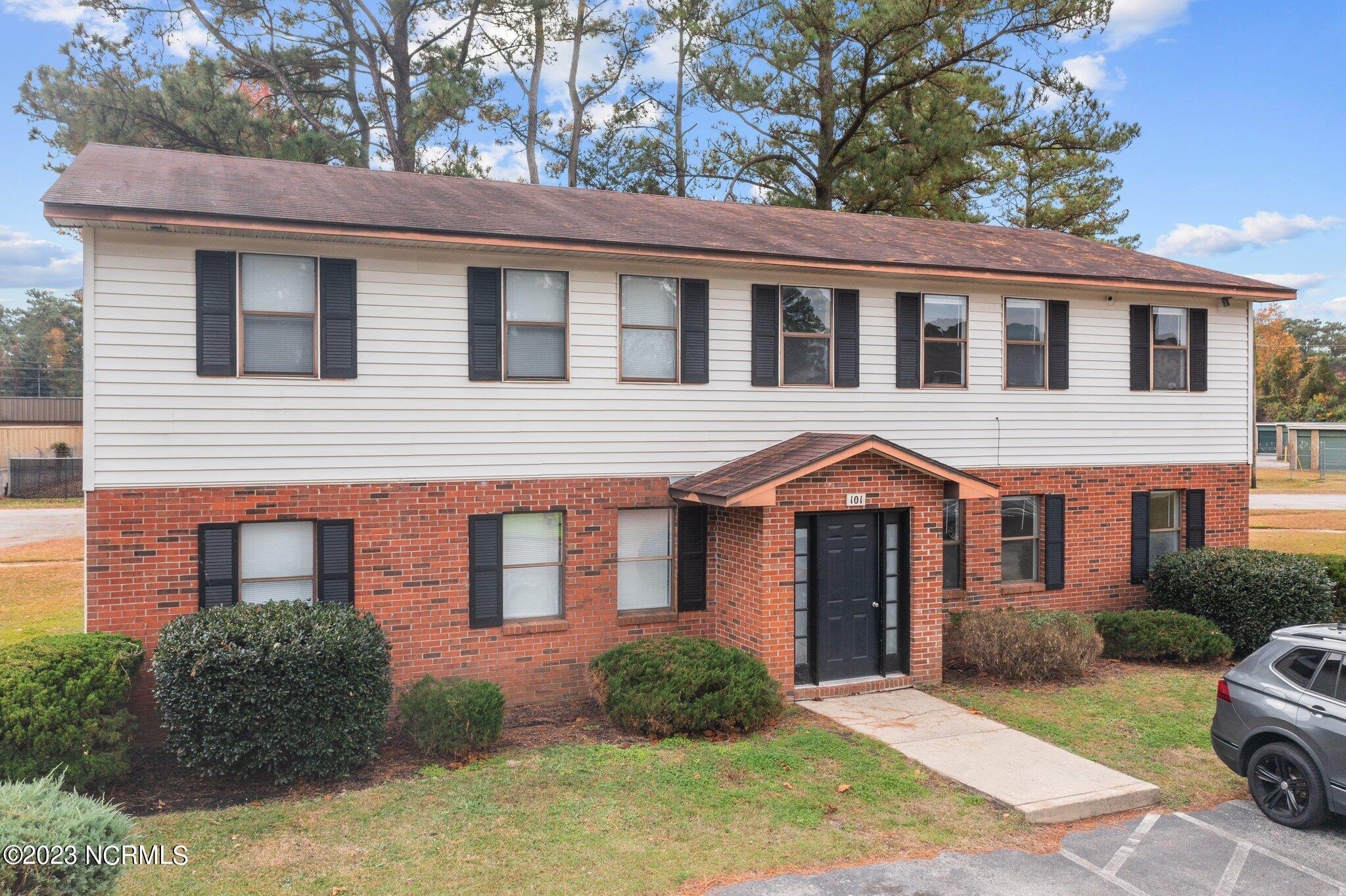 101 Ravenwood Drive D Property Photo