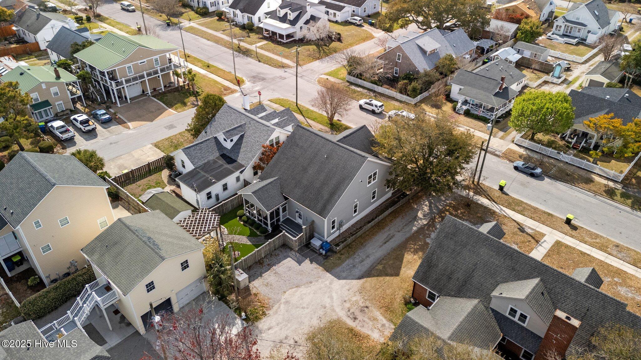 1902 Evans Street Property Photo 43