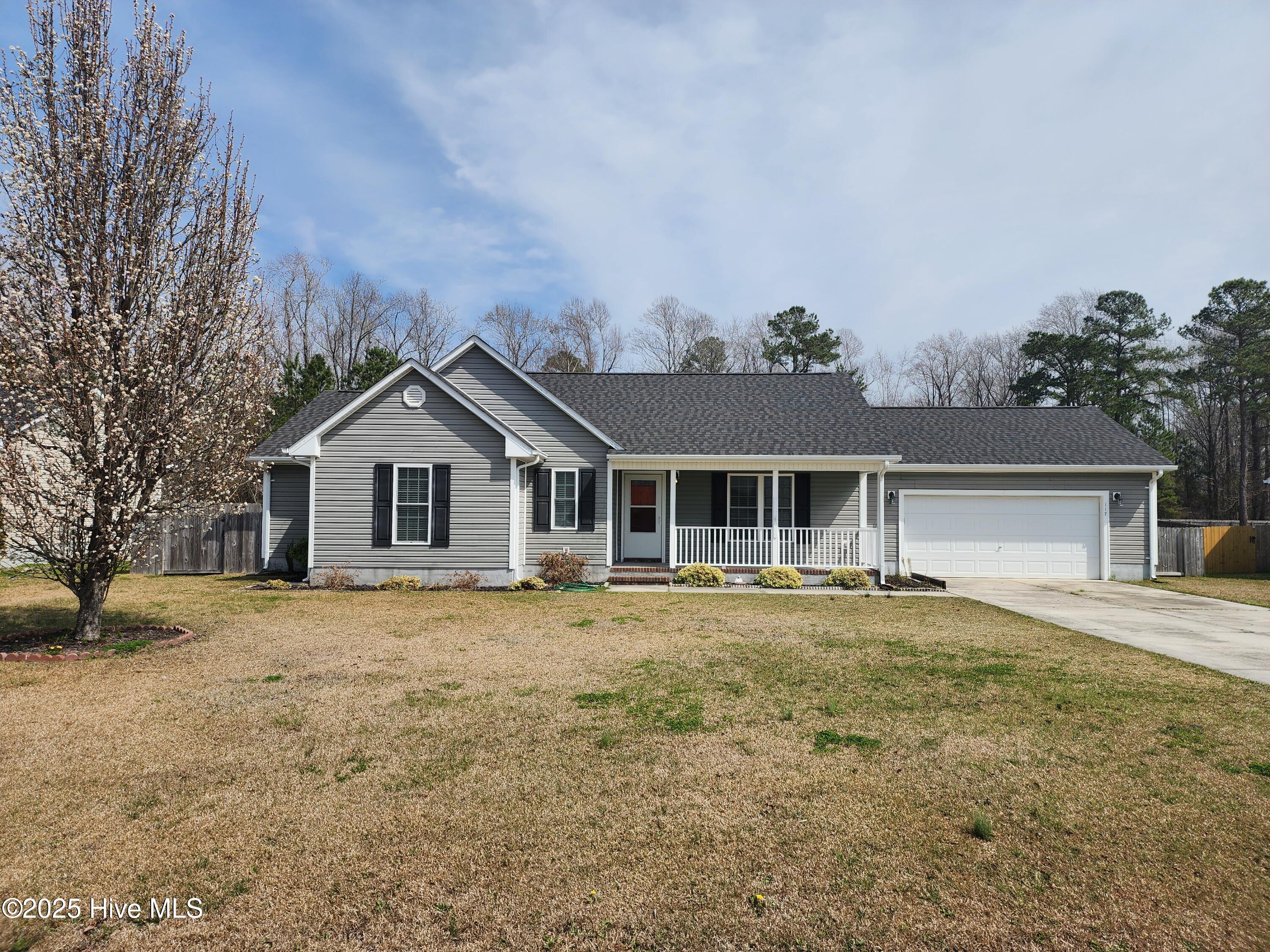117 Laredo Drive Property Photo