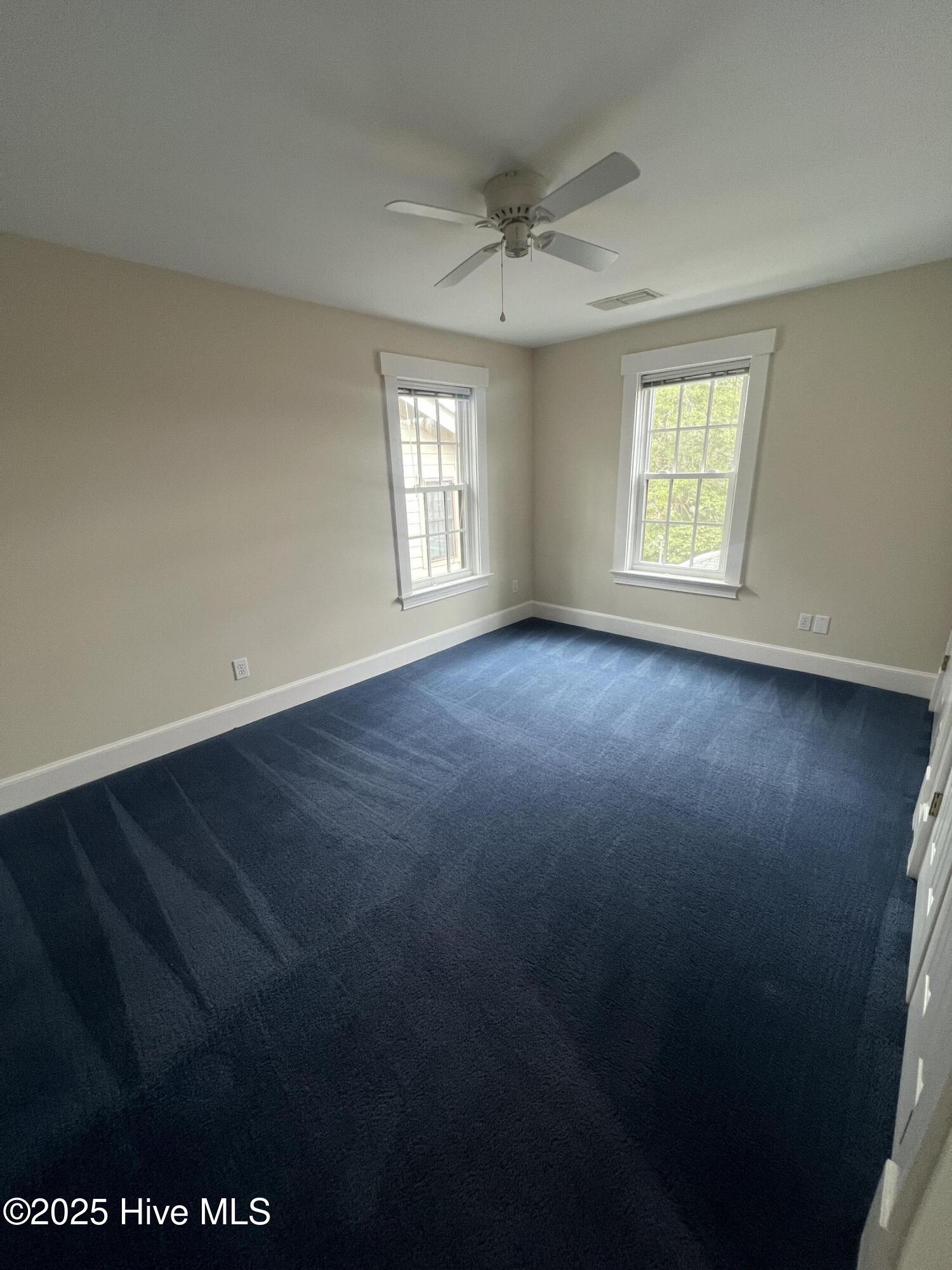206 N Poplar Street E Property Photo 13