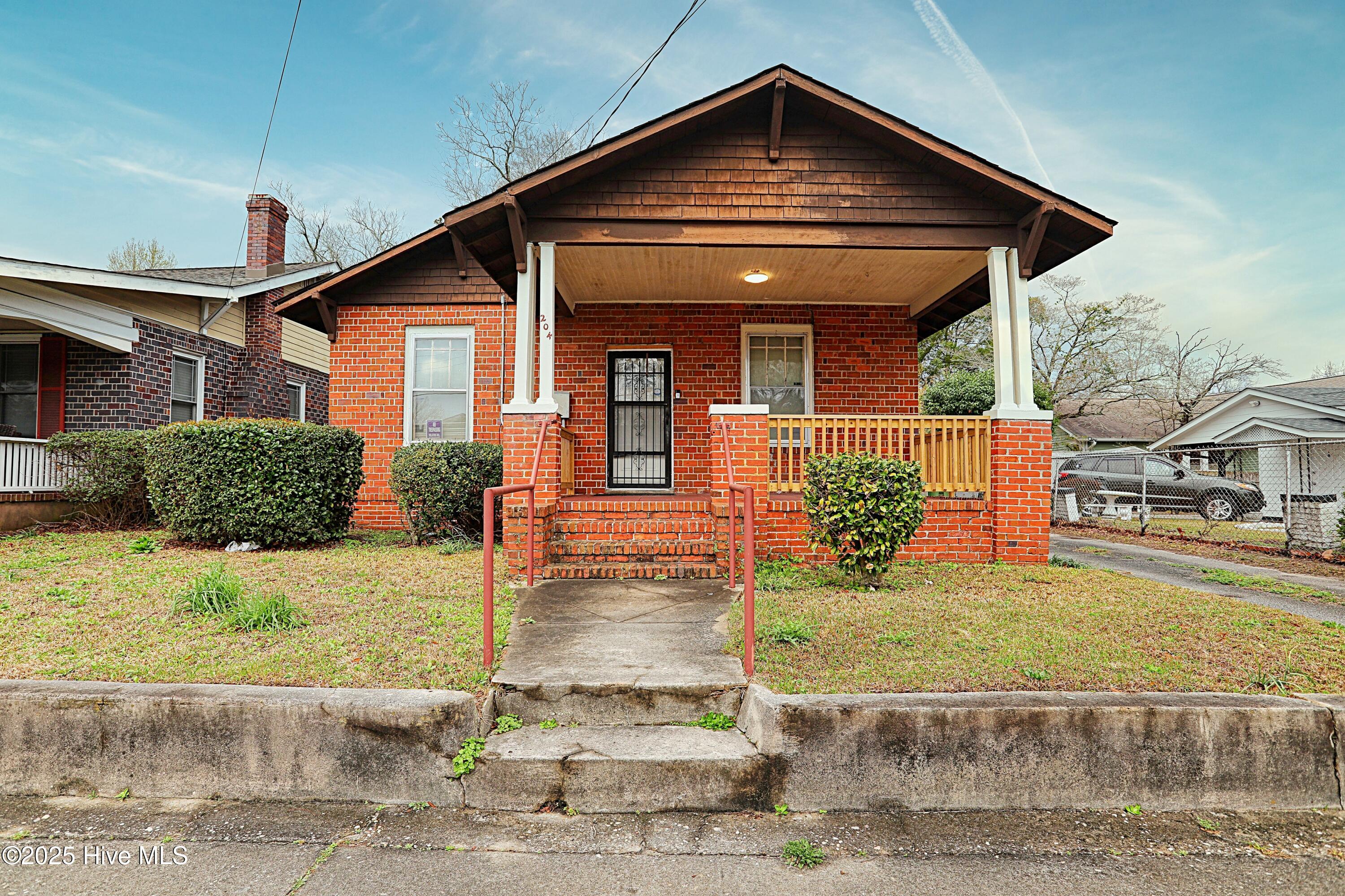 204 S 16th Street Property Photo