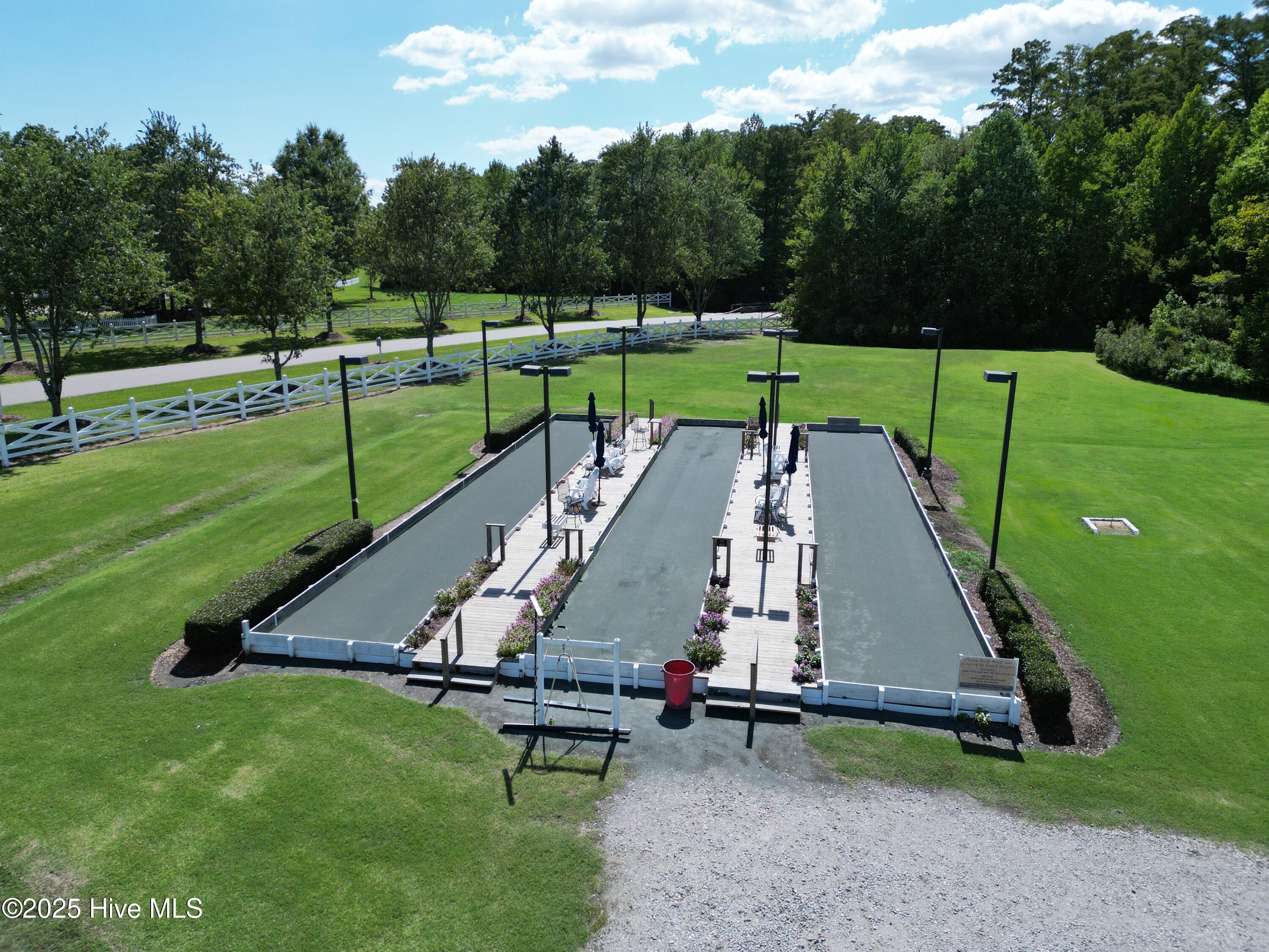 109 Pungo Drive Property Photo 14