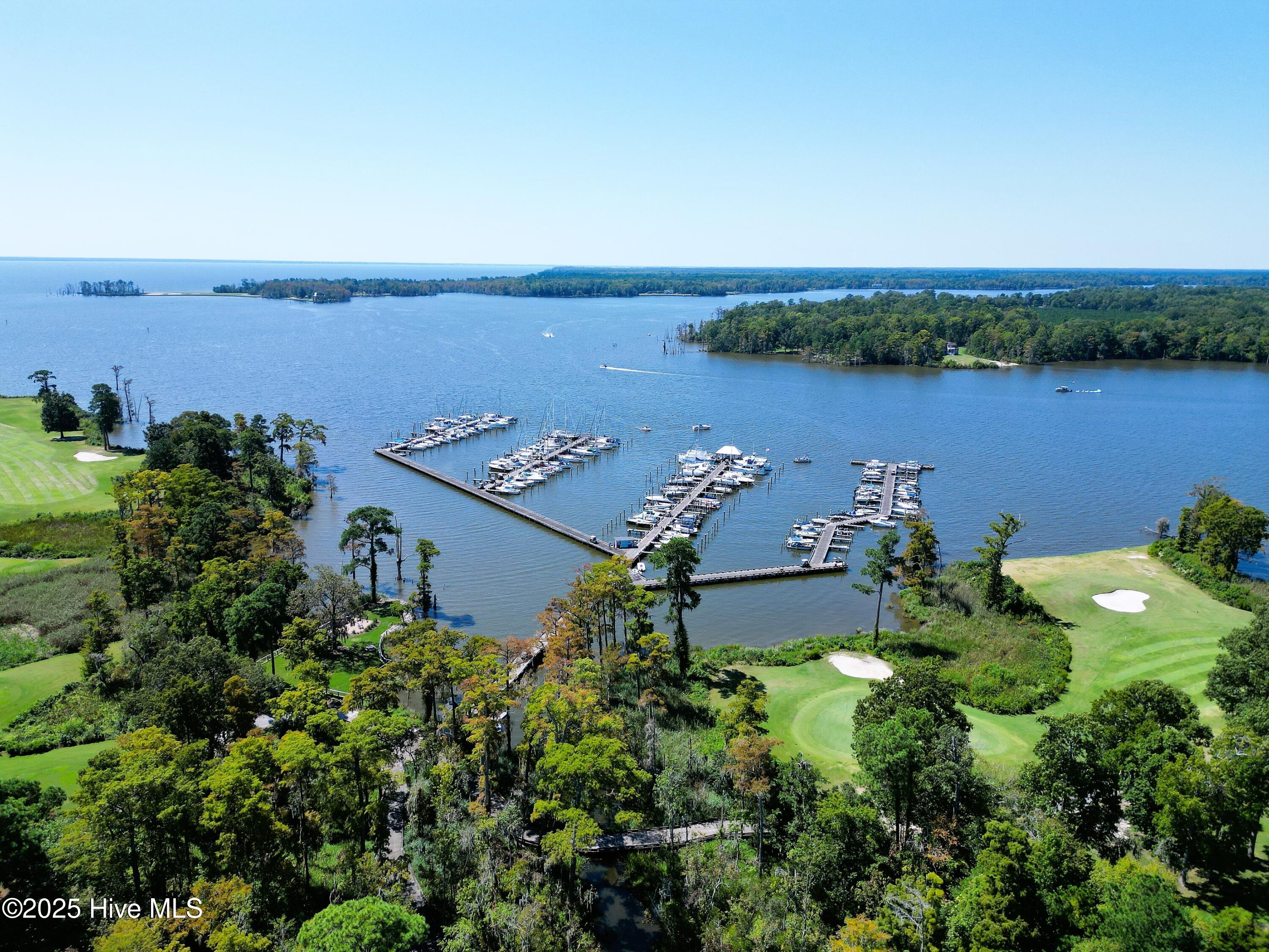 109 Pungo Drive Property Photo 18