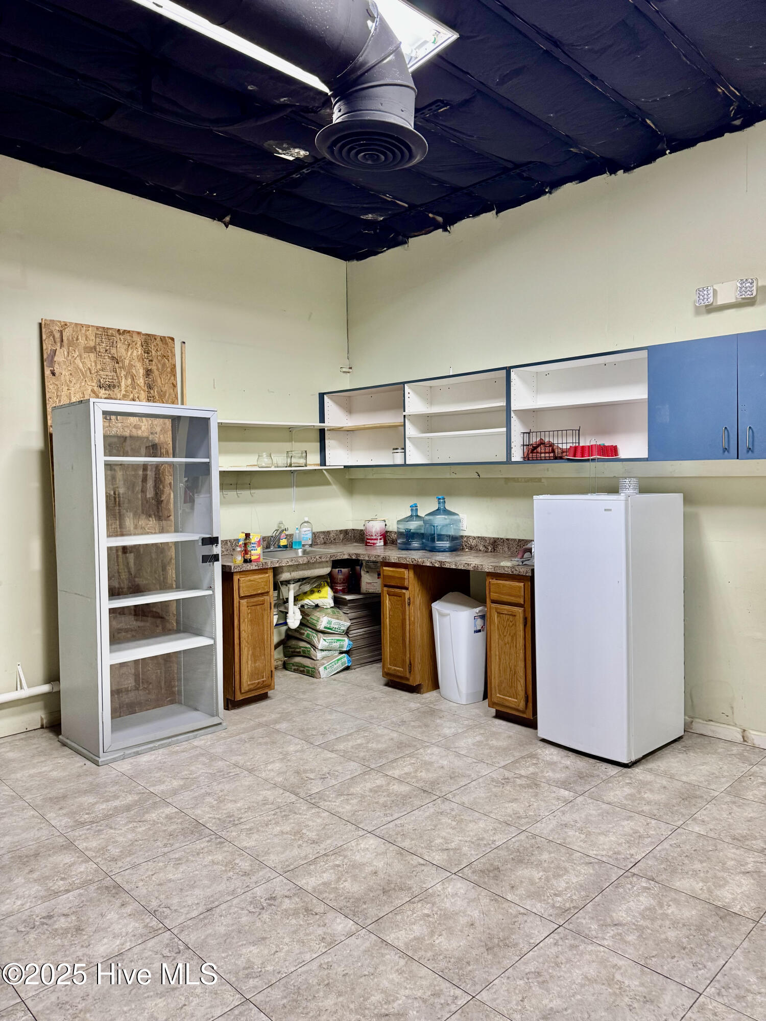 114 Chaney Avenue Property Photo 11