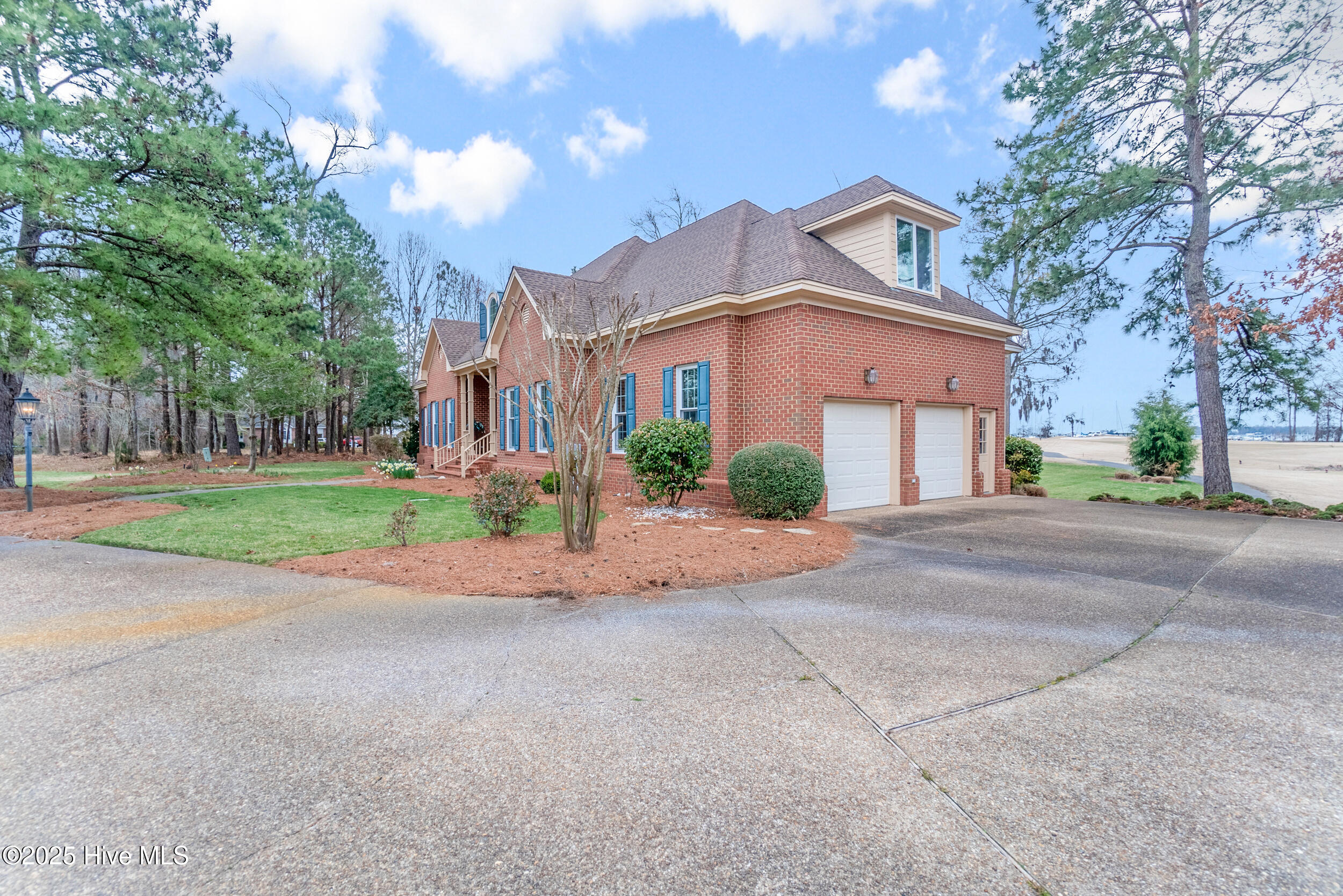 107 Chowan Circle Property Photo 4