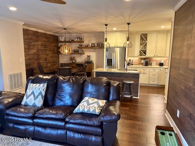 104 Wimbledon Drive Property Photo 13
