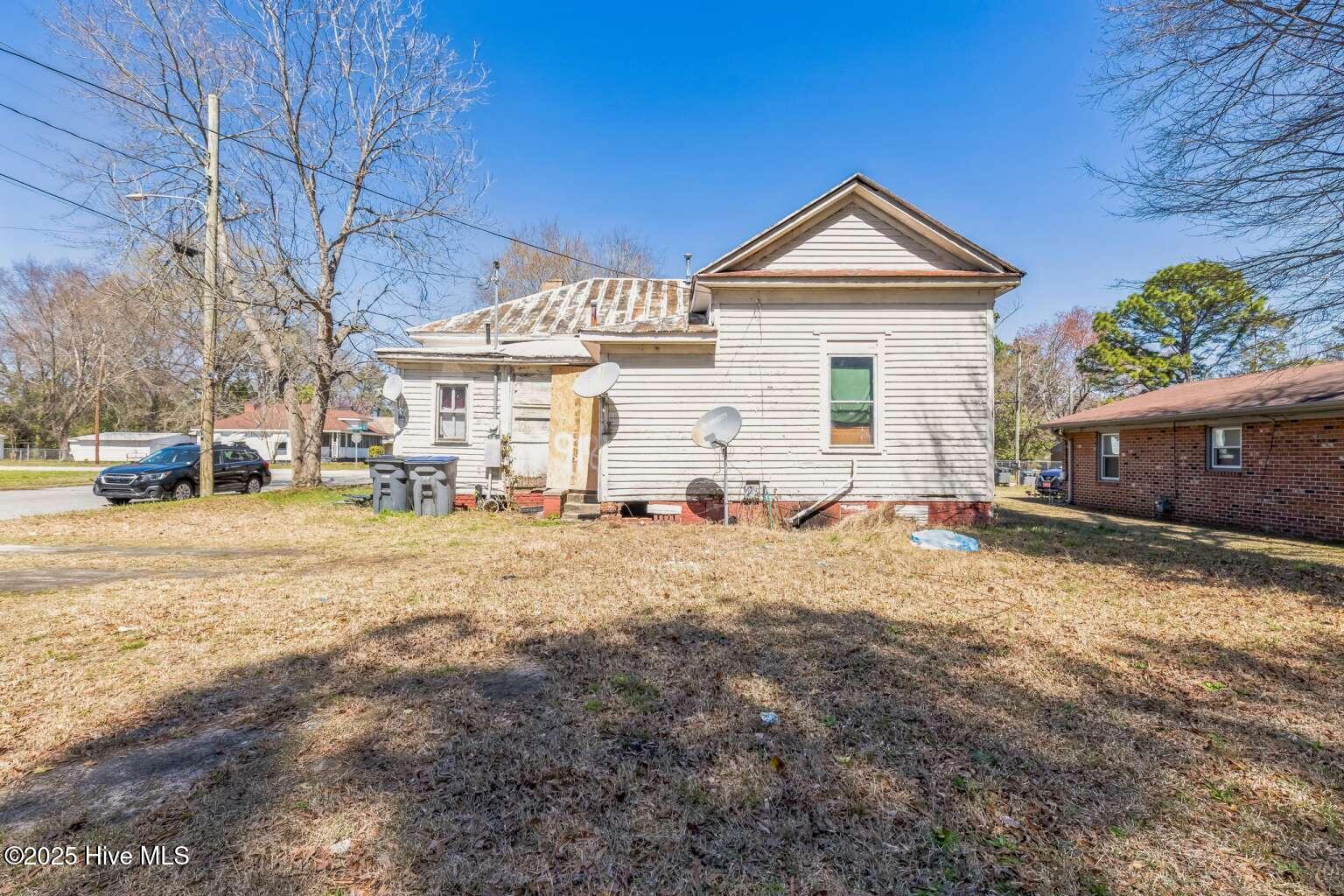 901 Daughtridge Street Property Photo 7