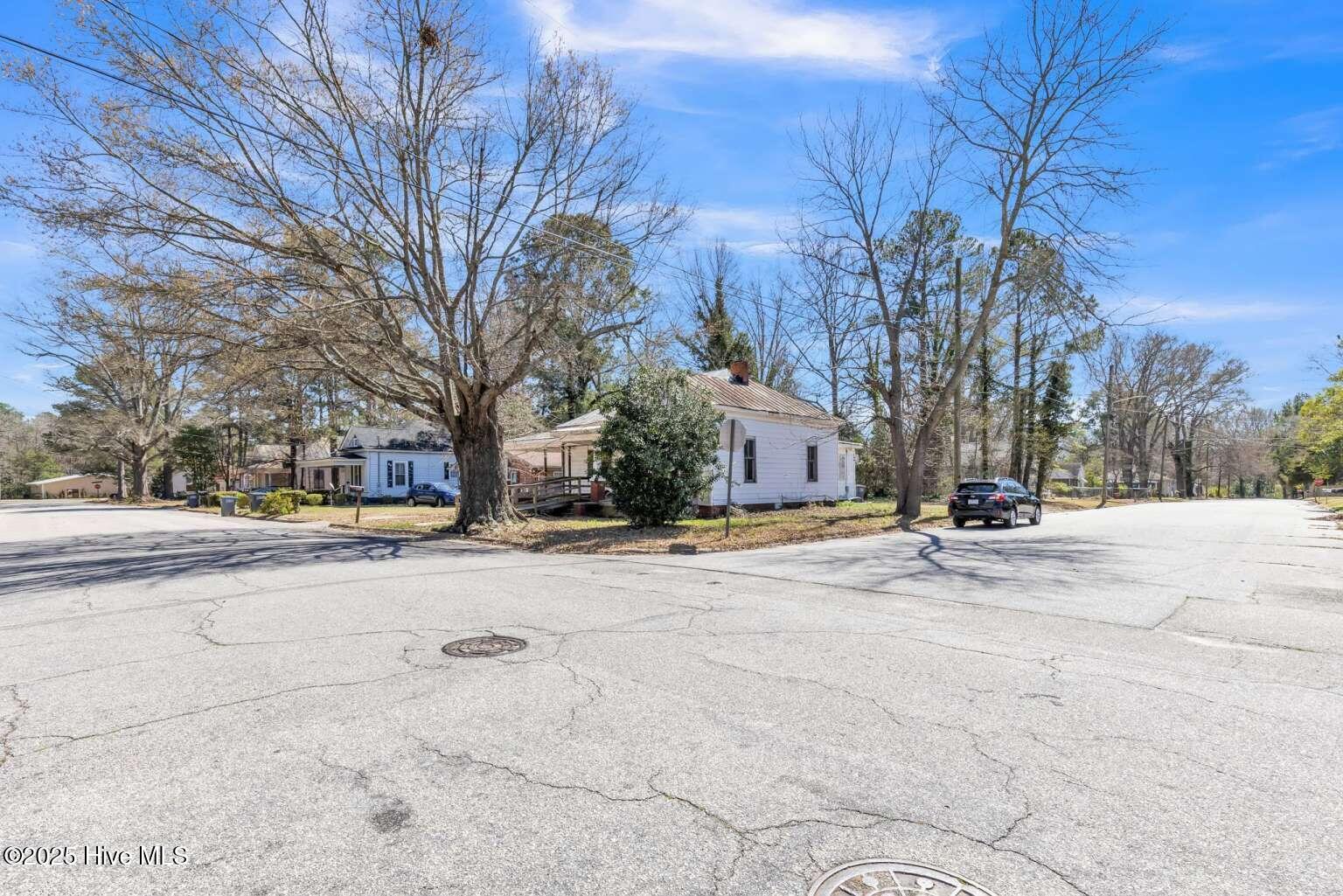 901 Daughtridge Street Property Photo 13