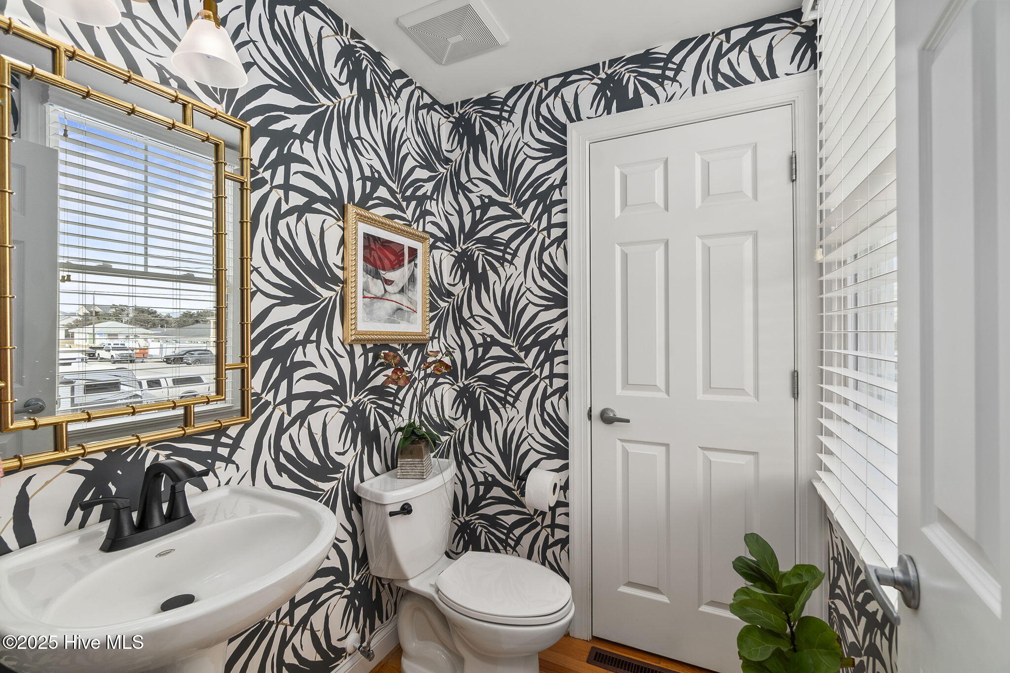 200 Asbury Avenue B Property Photo 14