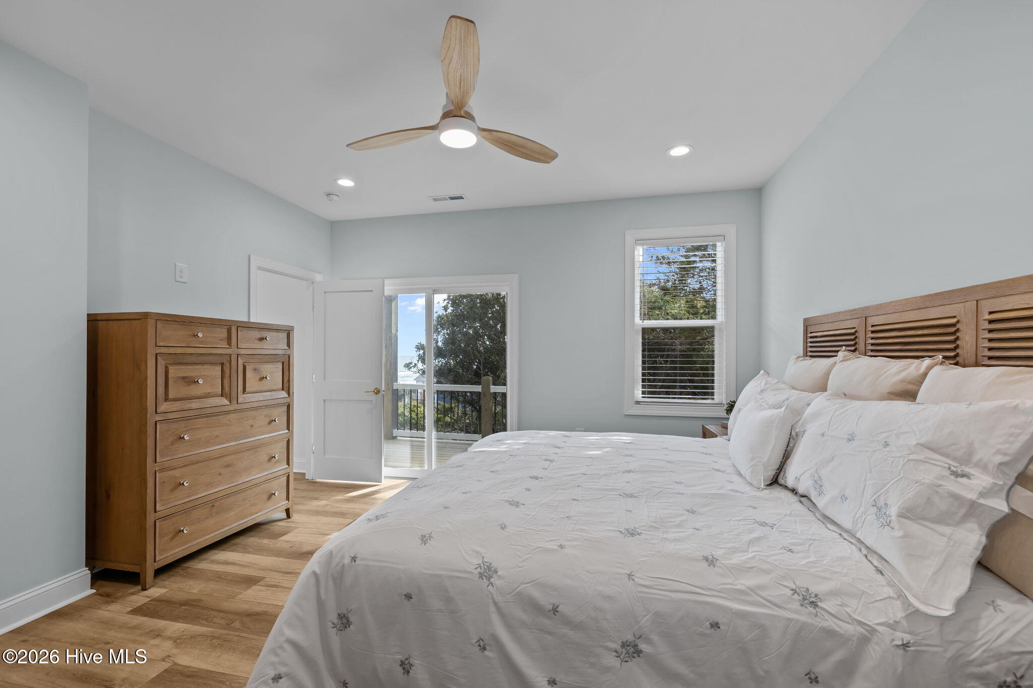 1707 Emerald Drive Property Photo 35