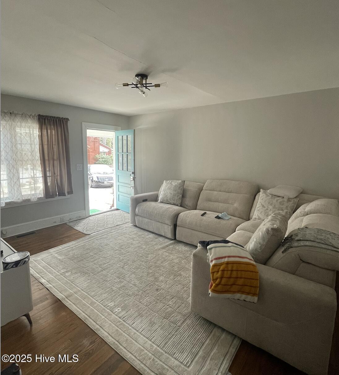 3891 Mcwhorter Street Property Photo 8