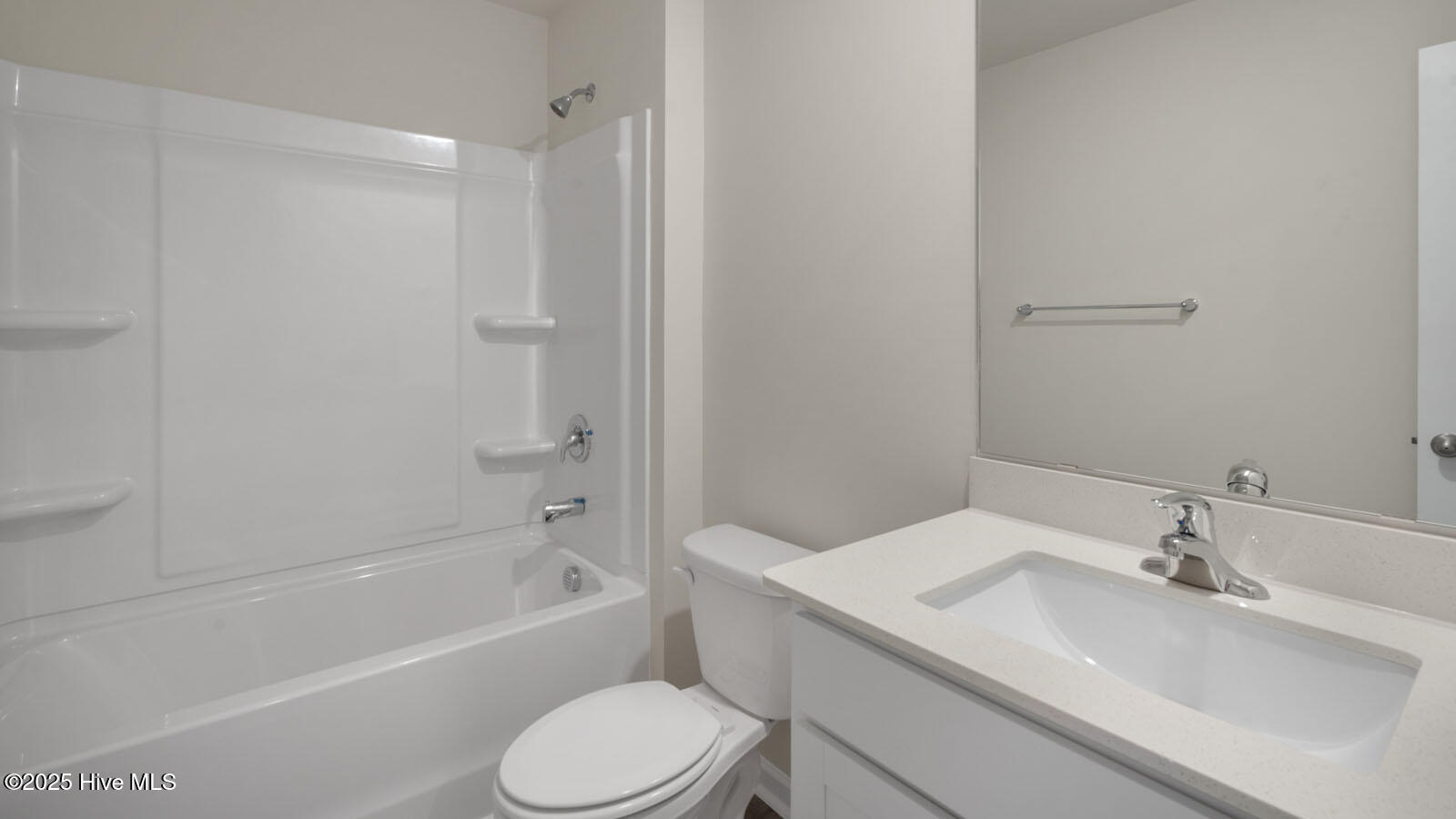 267 Palm Drive Property Photo 5