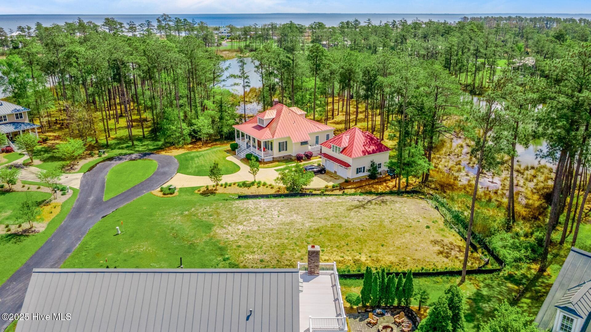 42 Quidley Cove Property Photo 10