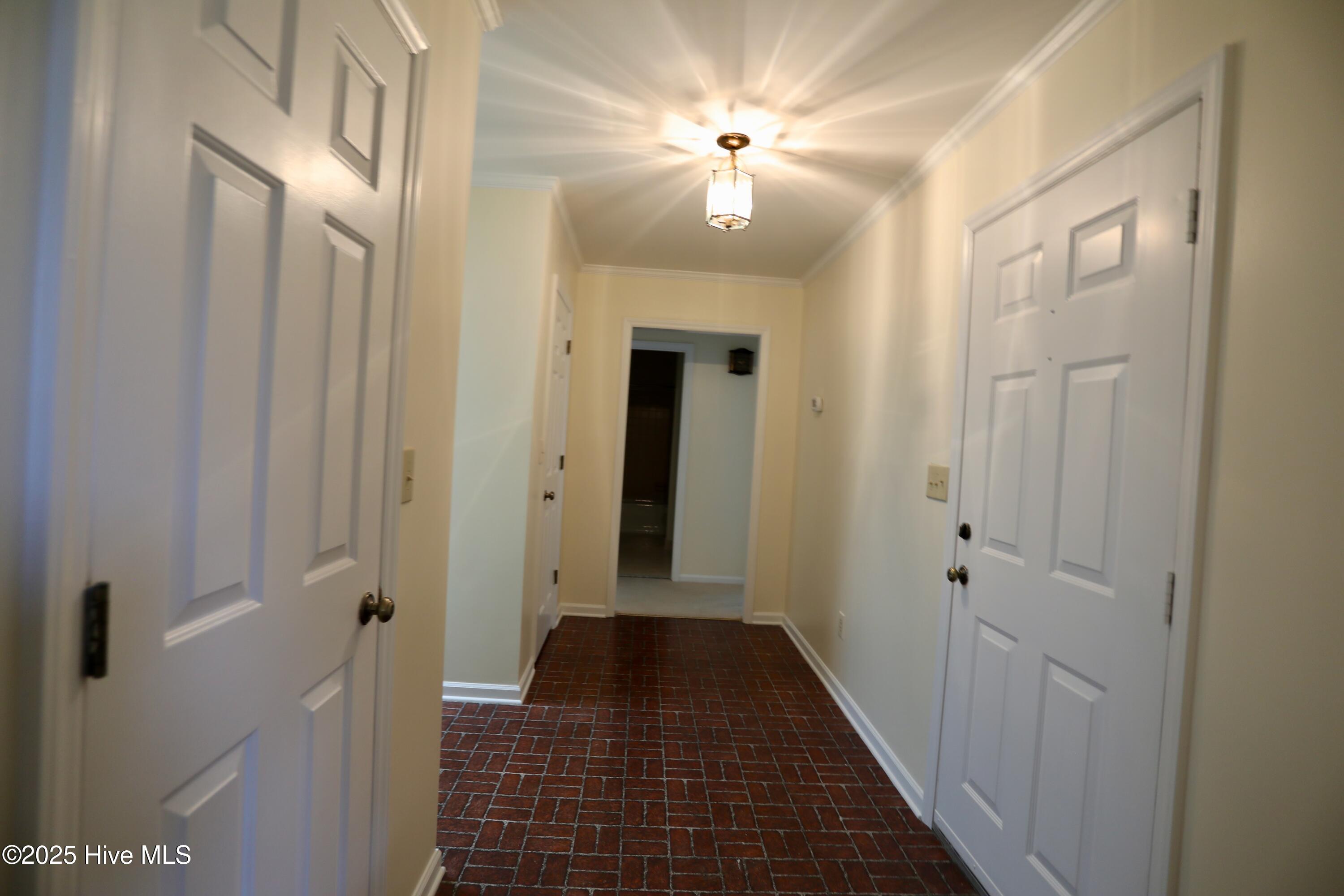 154 Knollwood Drive Property Photo 12