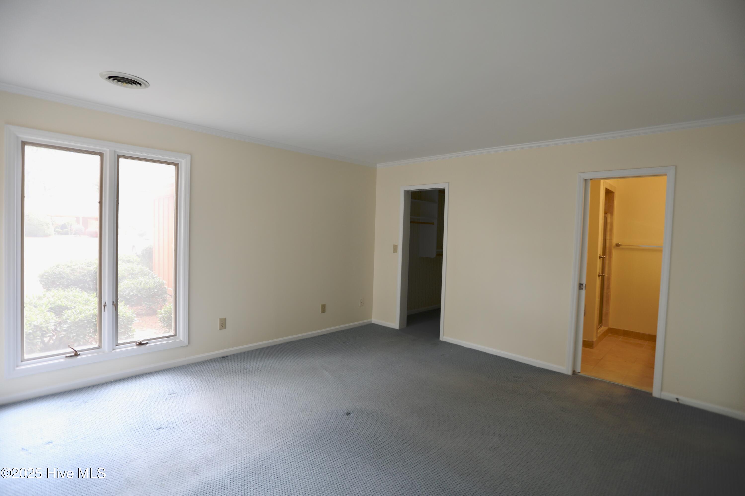 154 Knollwood Drive Property Photo 17