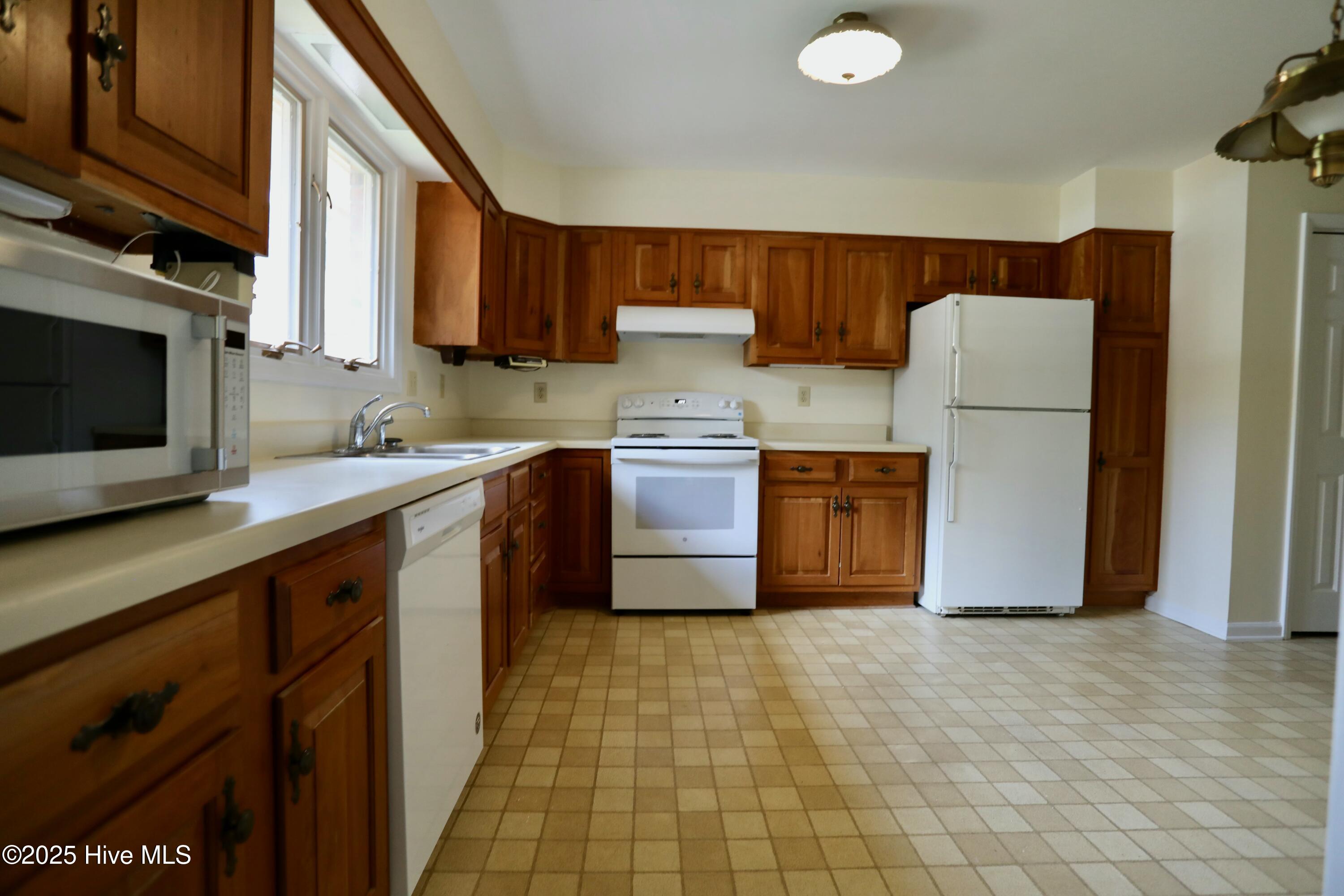 154 Knollwood Drive Property Photo 24