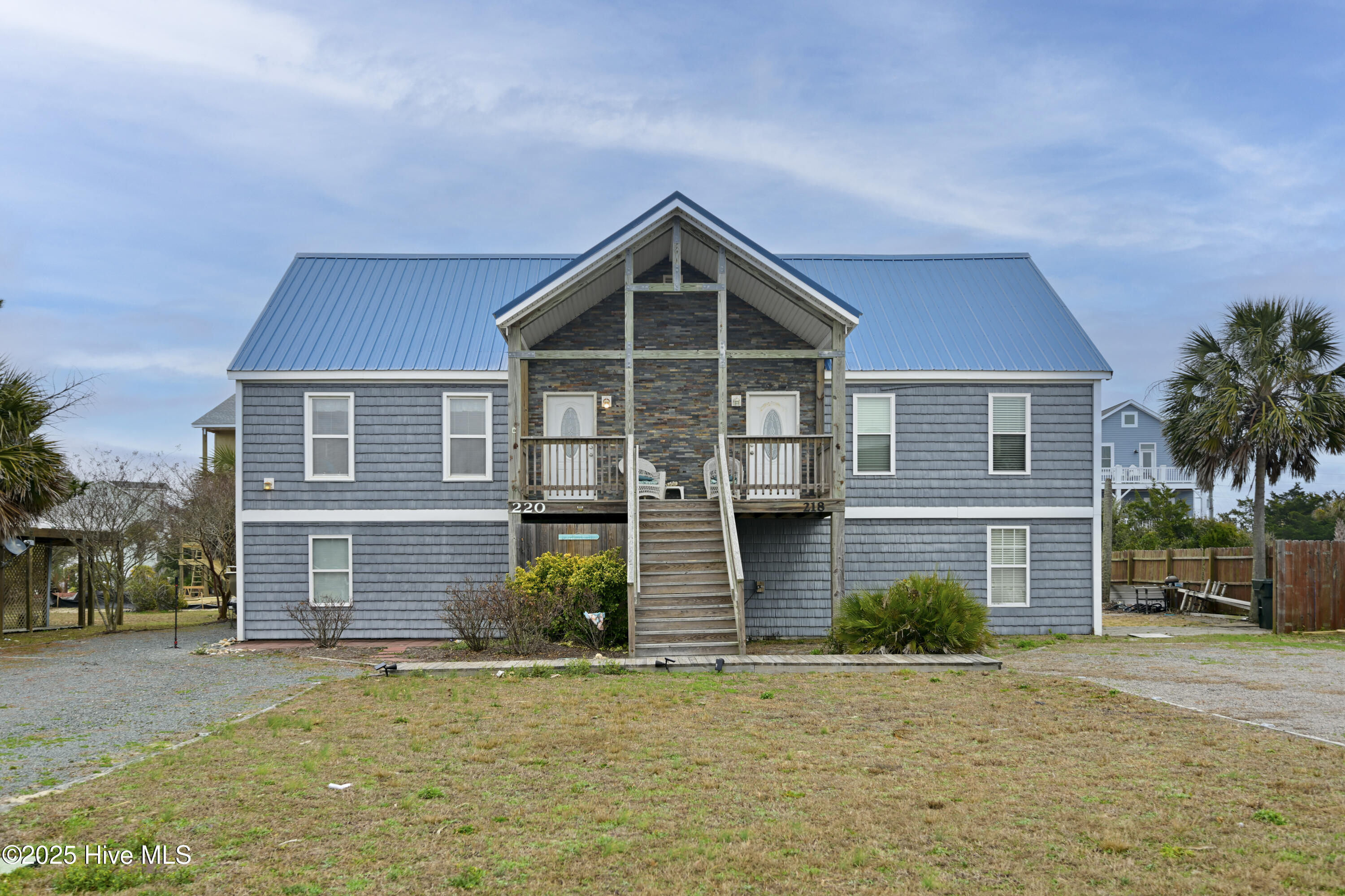 220 Port Drive Property Photo
