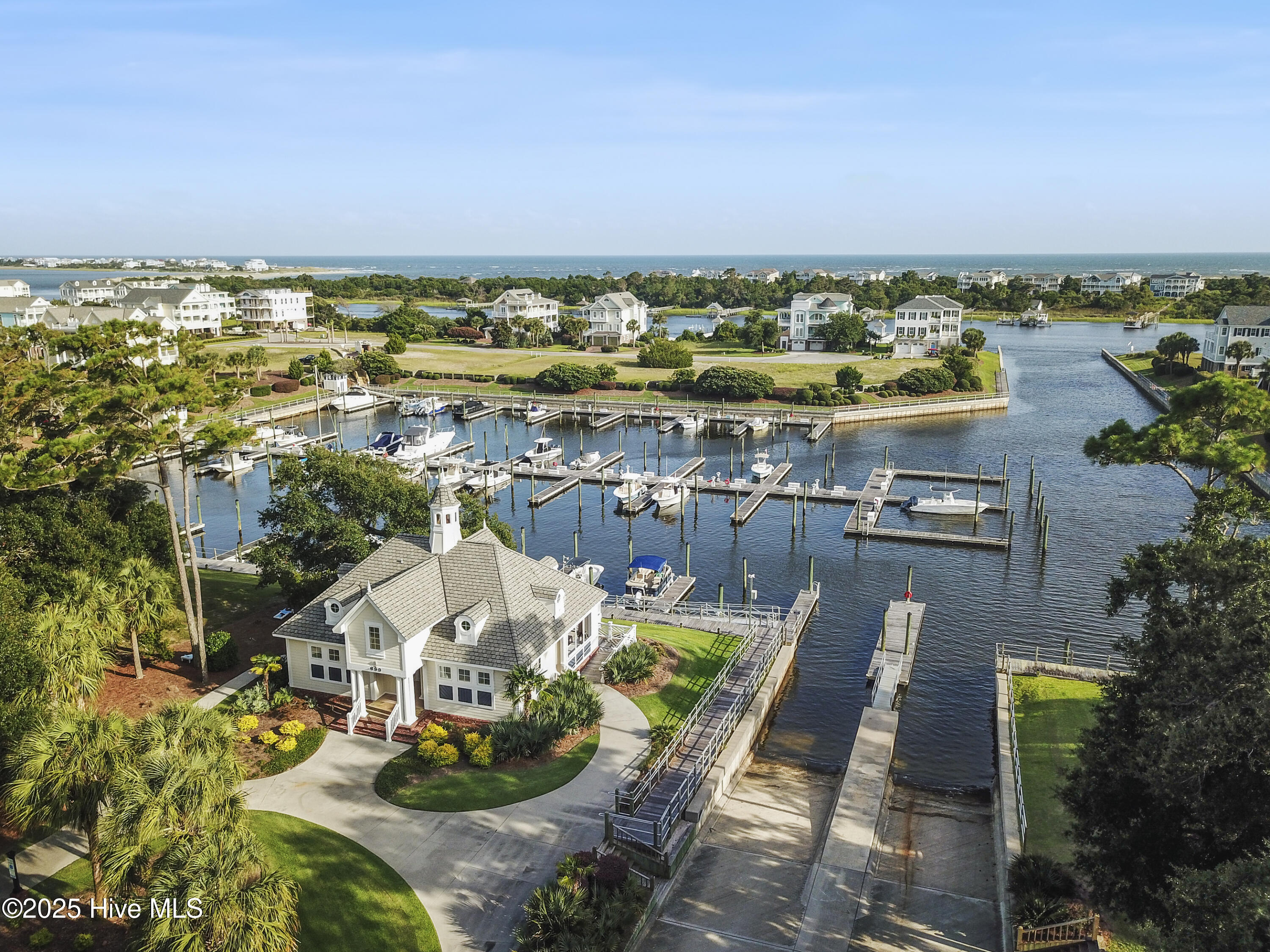 576 Maritime Way Property Photo 8