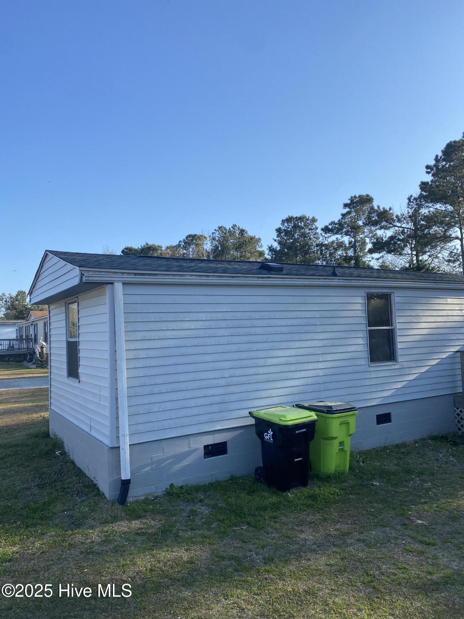 235 Seashore Drive Property Photo