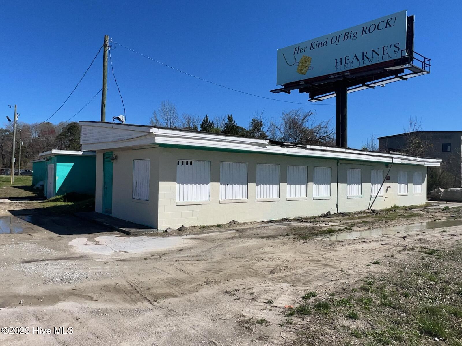 1100 Us 70 Highway Property Photo