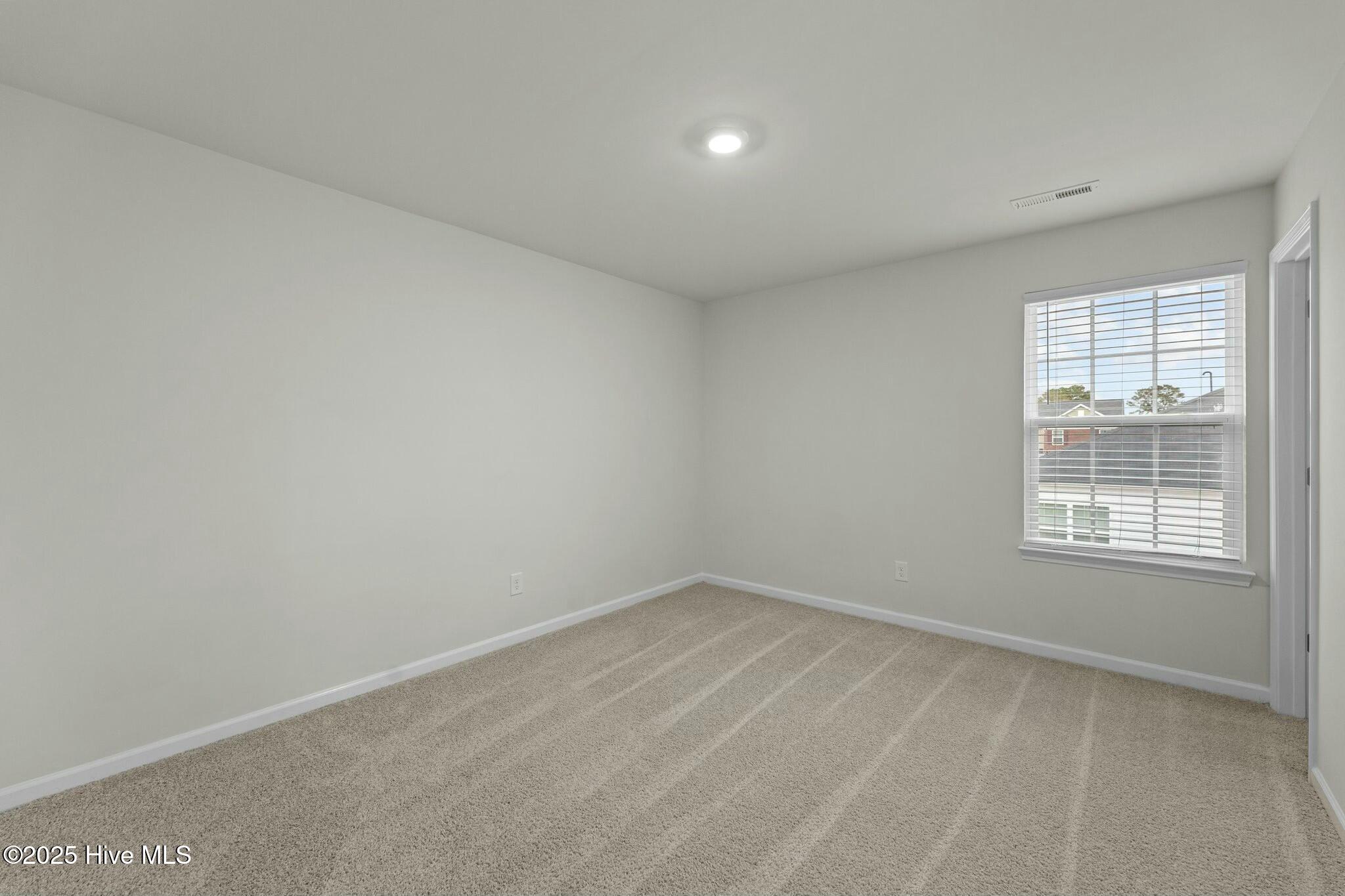 909 Riverstone Drive Property Photo 29