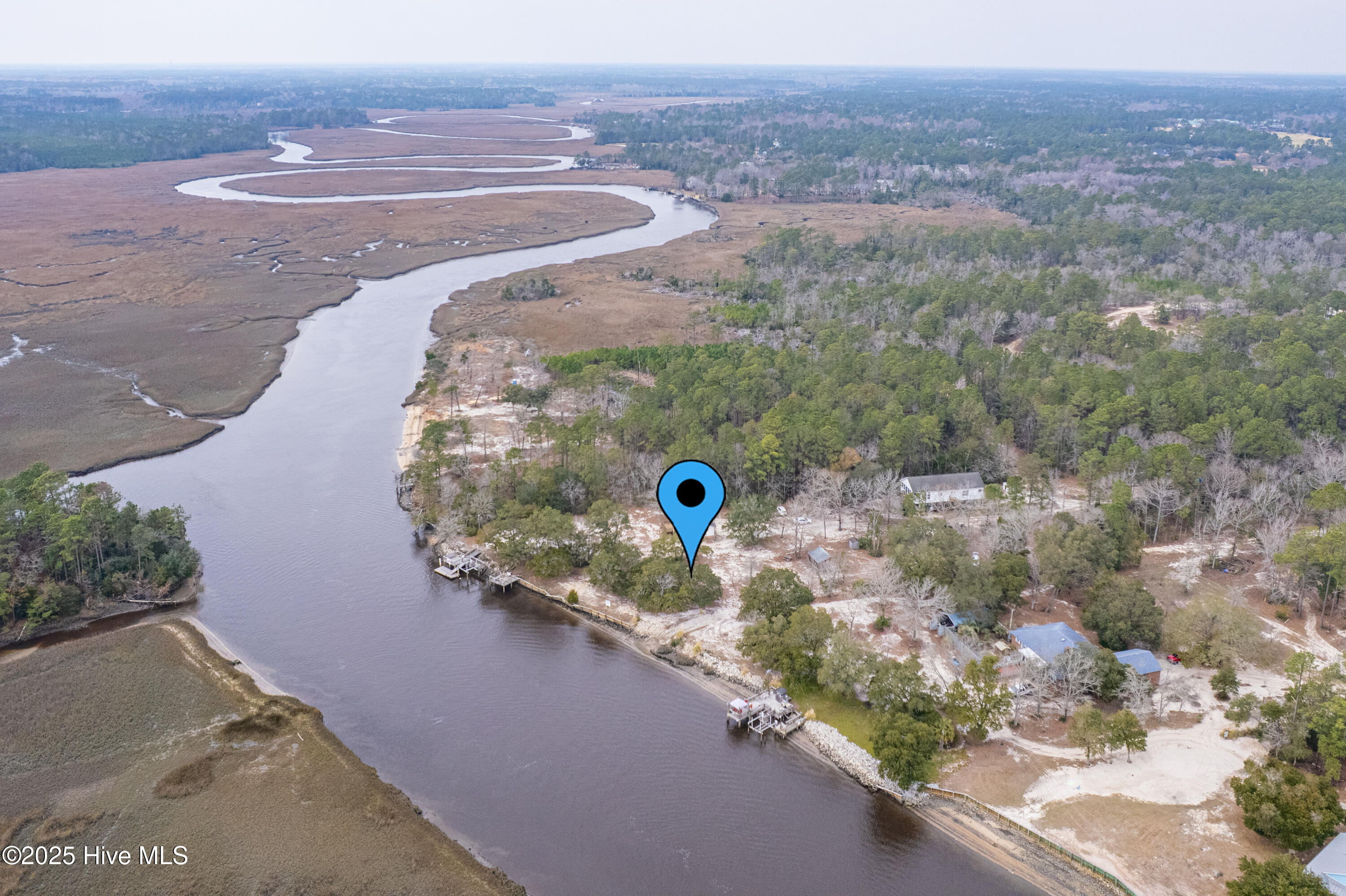 109 Currituck Road Property Photo