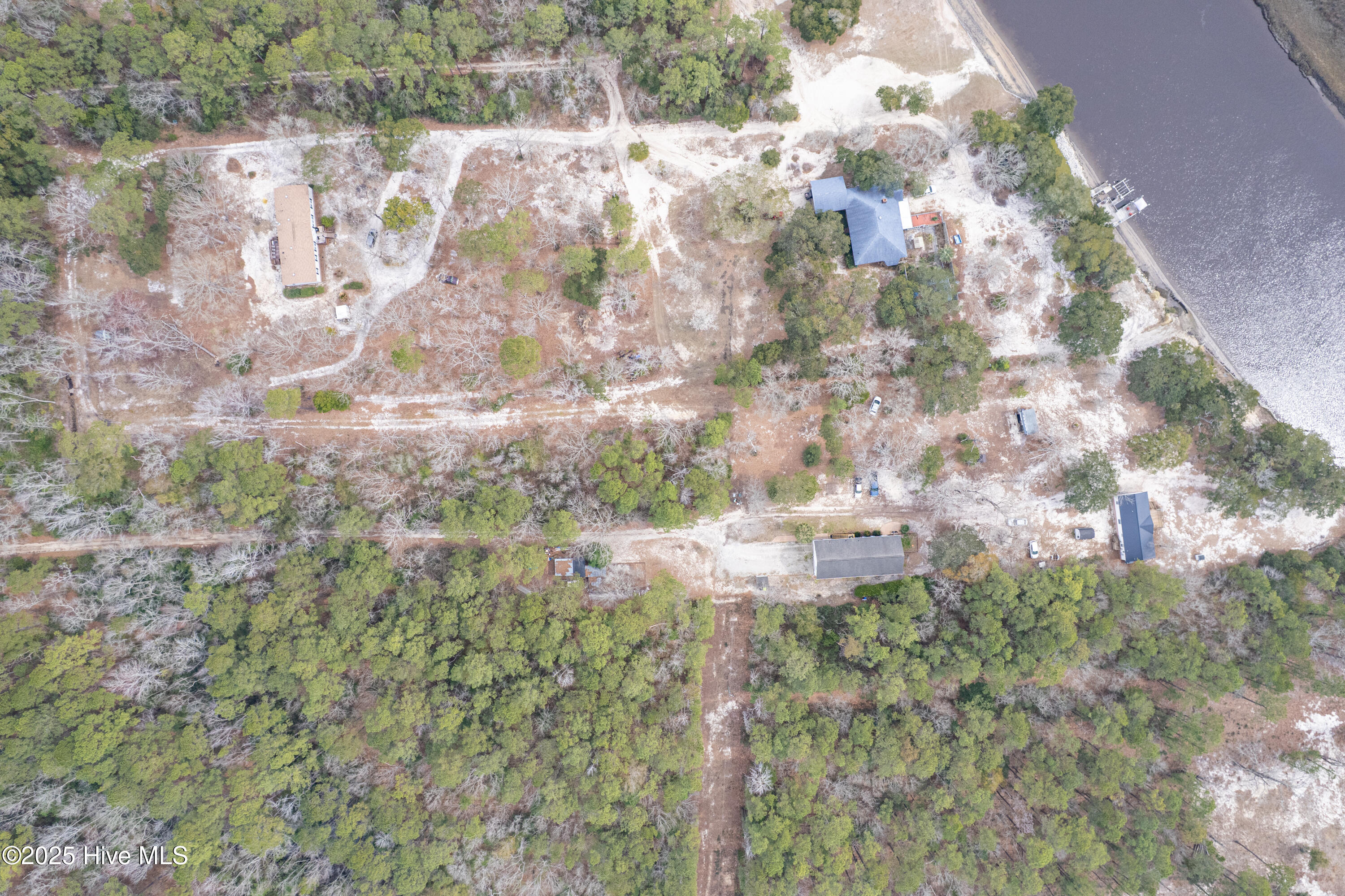 109 Currituck Road Property Photo 26