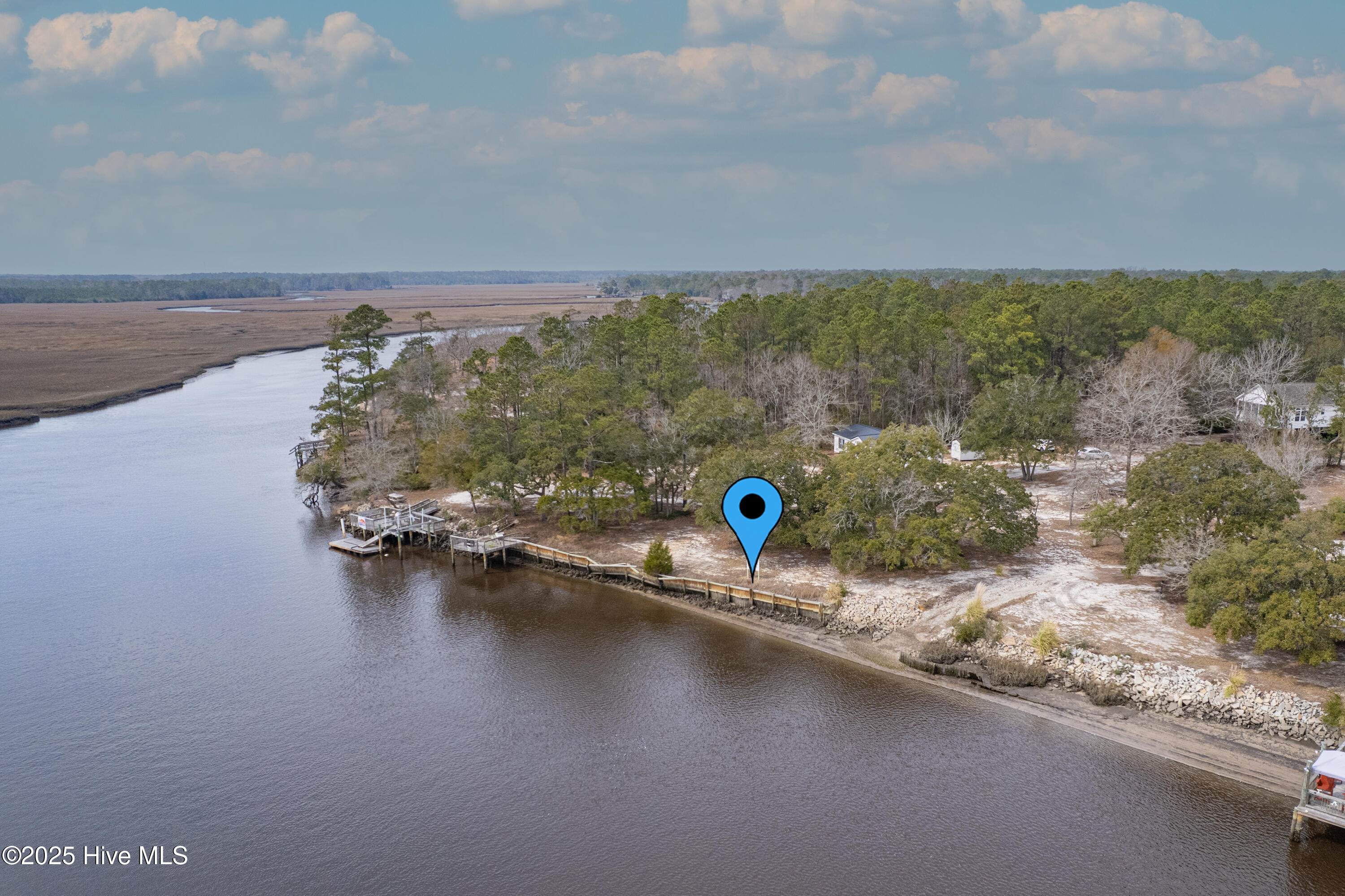 109 Currituck Road Property Photo 28