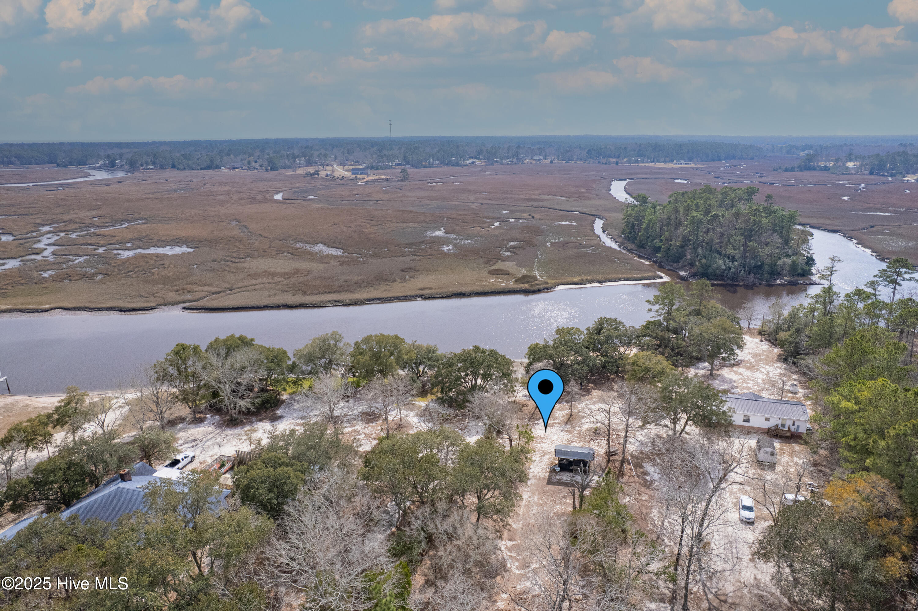 109 Currituck Road Property Photo 33