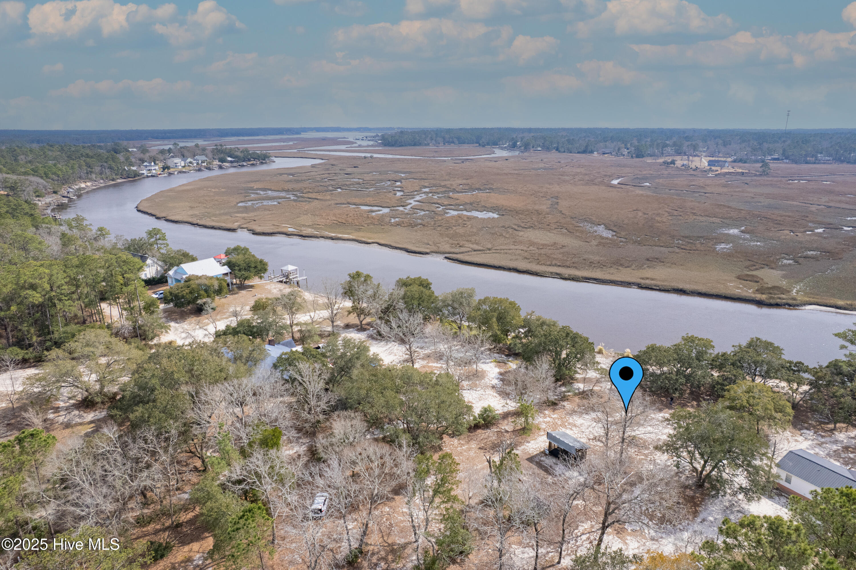 109 Currituck Road Property Photo 34