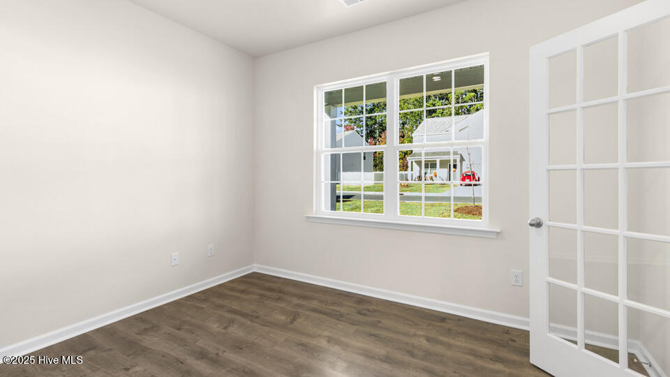 1010 Ocean Court Property Photo 4