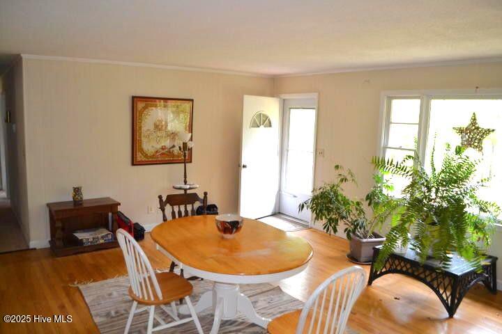 320 Shields Road Property Photo 5