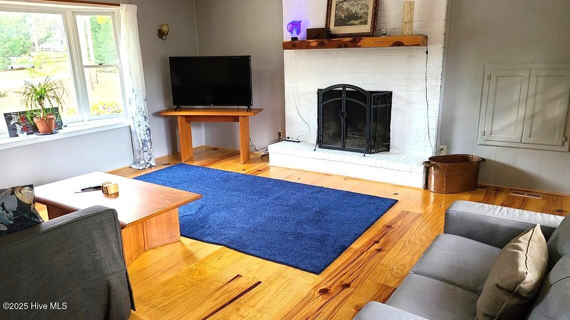 320 Shields Road Property Photo 17