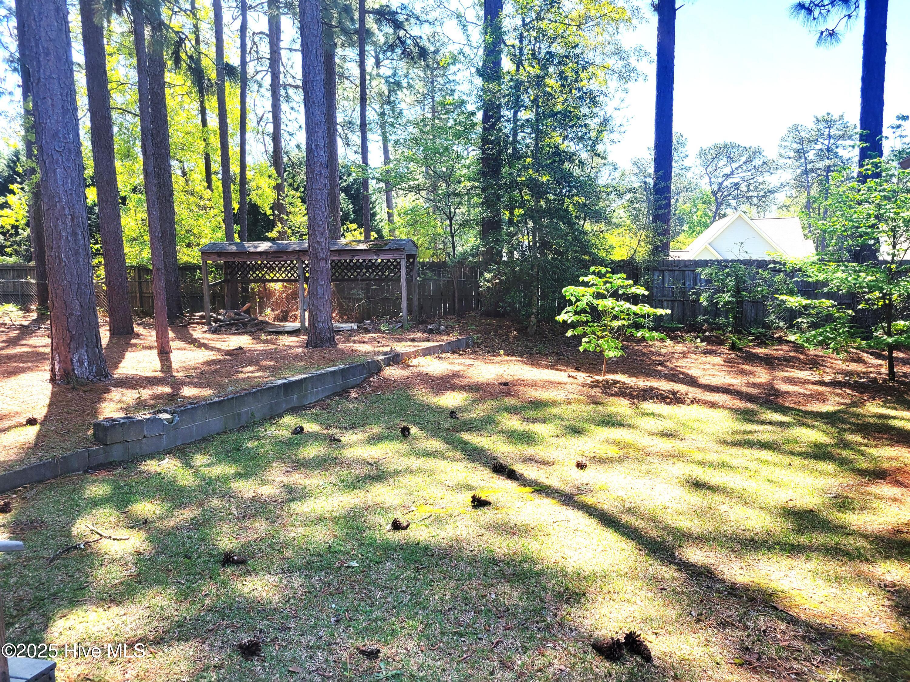 320 Shields Road Property Photo 34