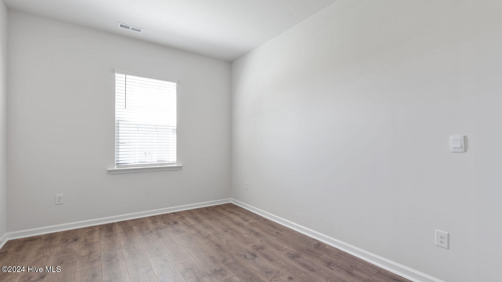 1005 Ocean Court Property Photo 8