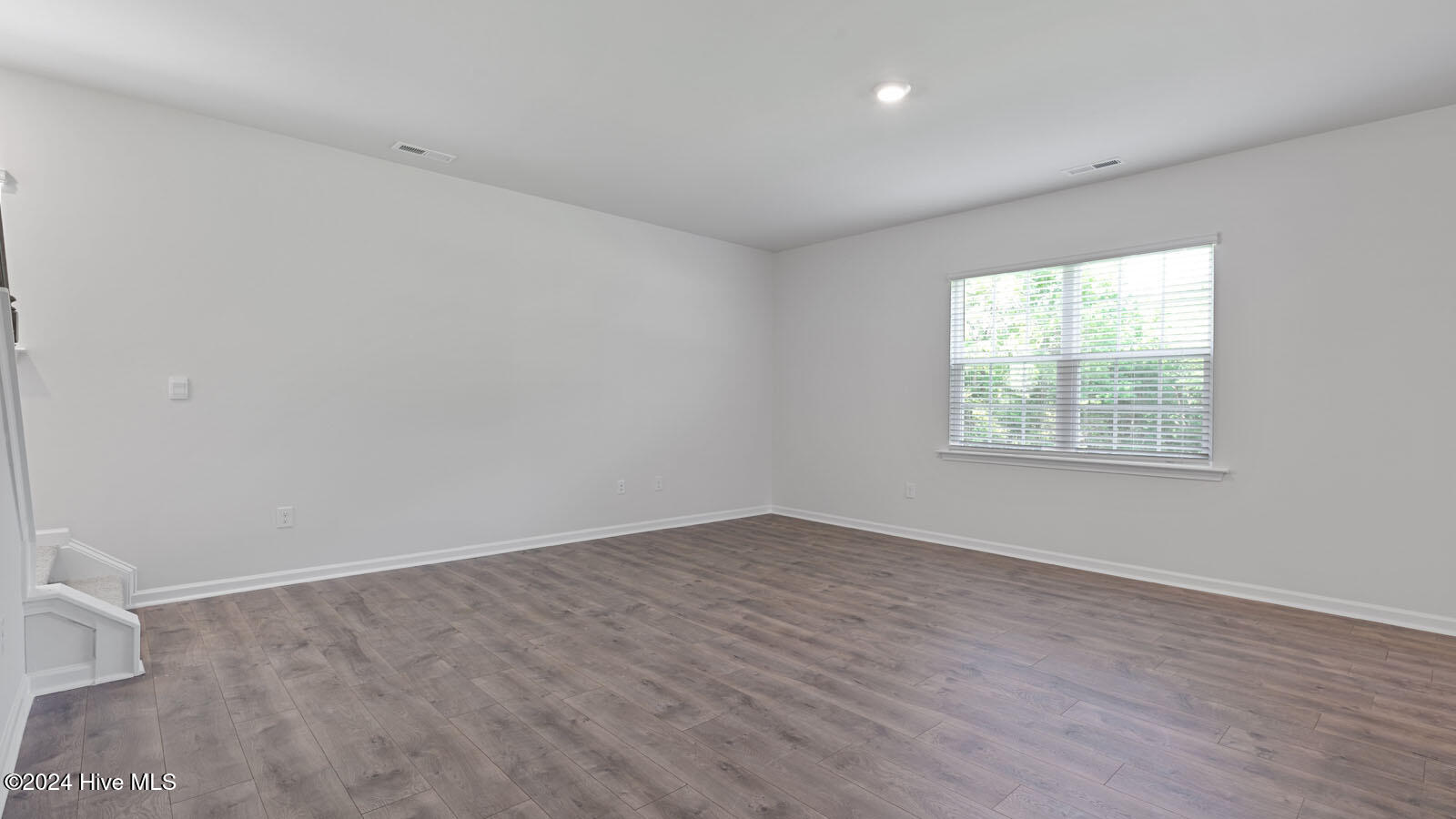 1005 Ocean Court Property Photo 10