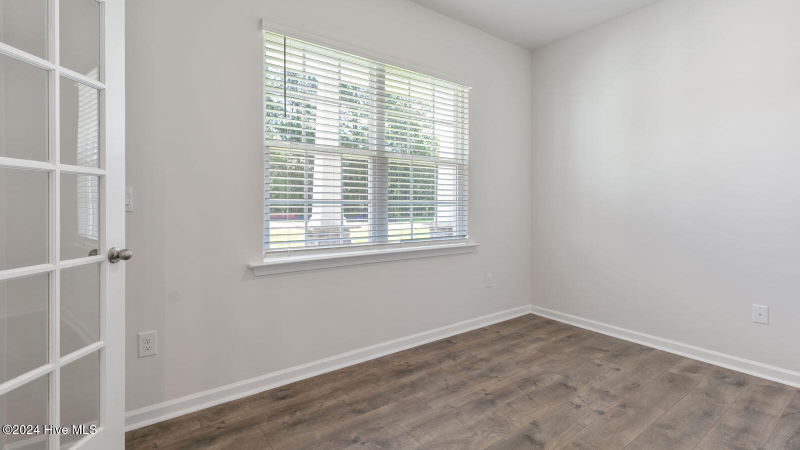 1005 Ocean Court Property Photo 16