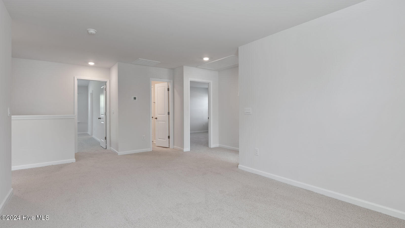 1005 Ocean Court Property Photo 18