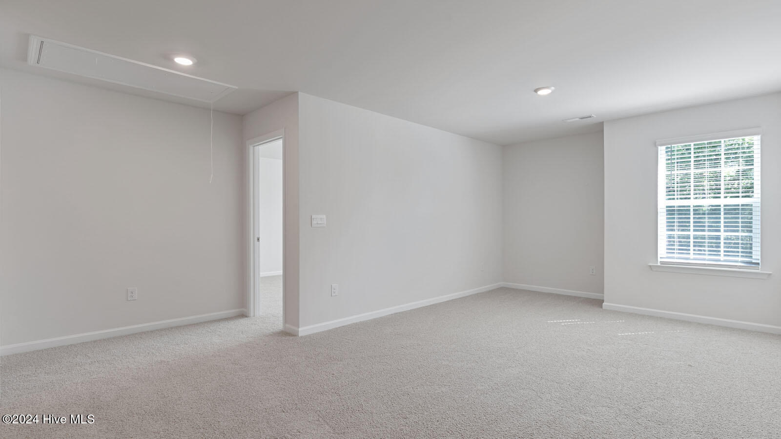 1005 Ocean Court Property Photo 23