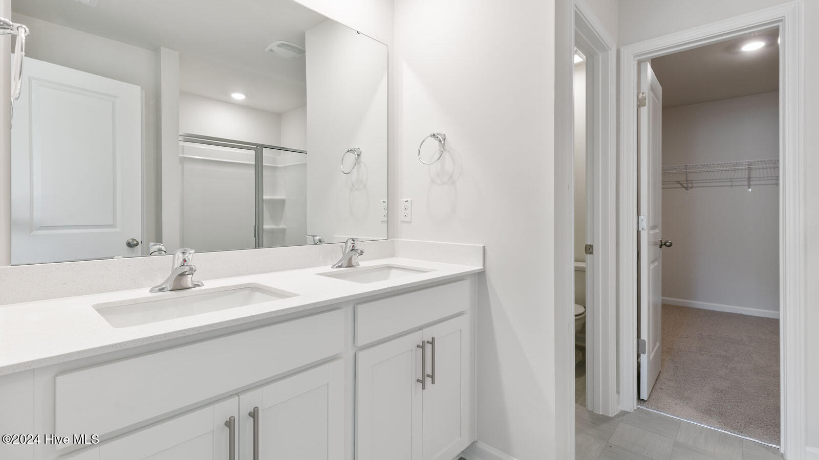 1005 Ocean Court Property Photo 33