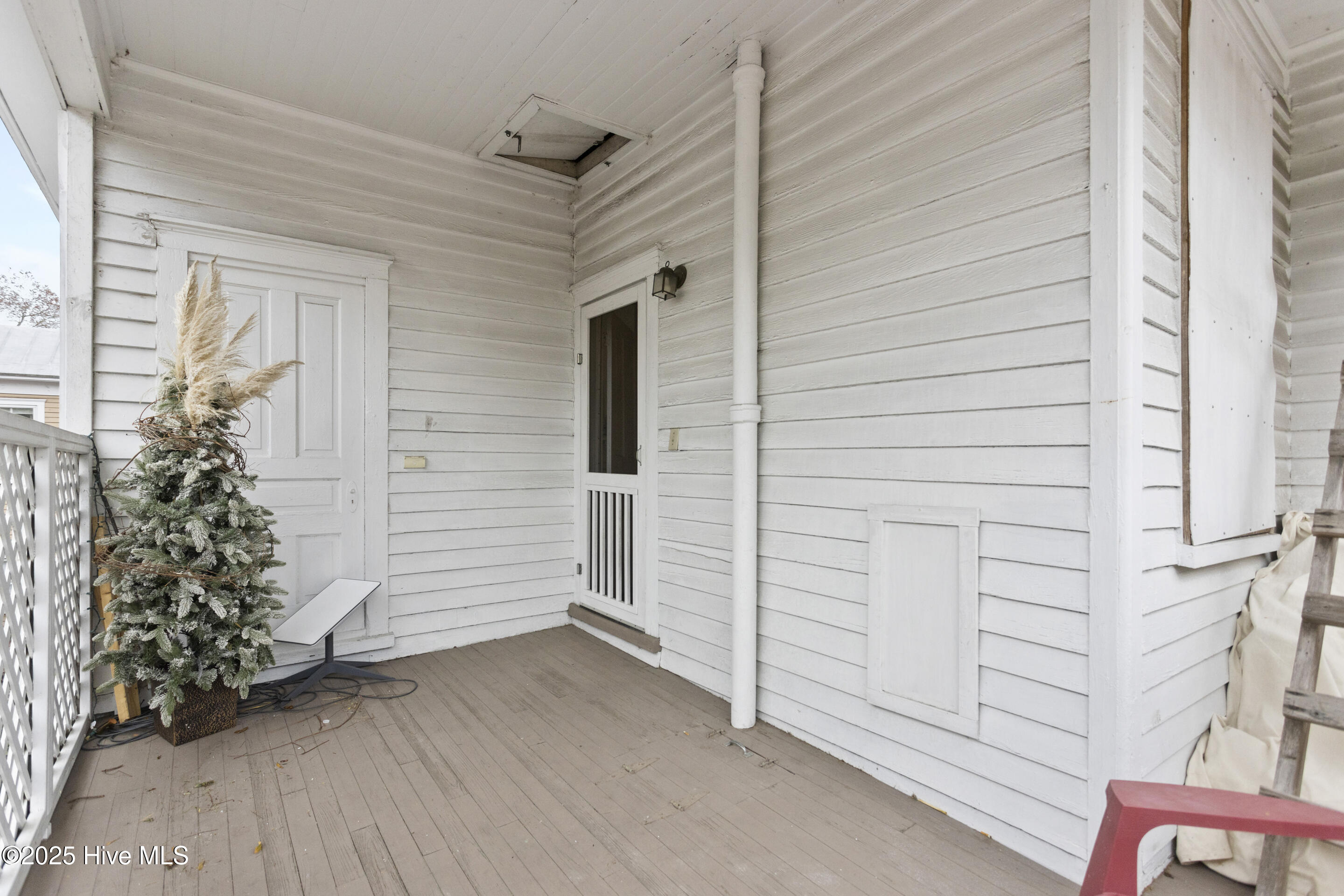501 S Front Street Property Photo 54