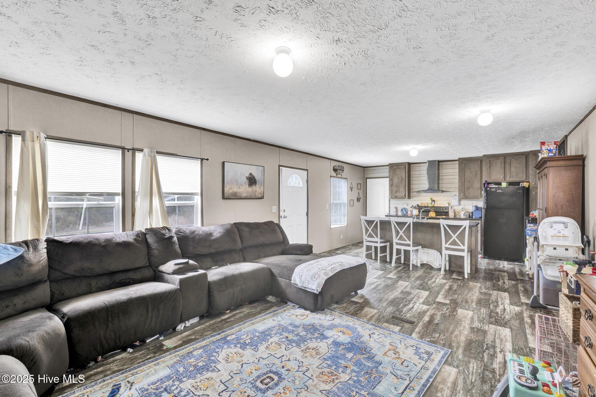 4982 Neuse Road Property Photo 13