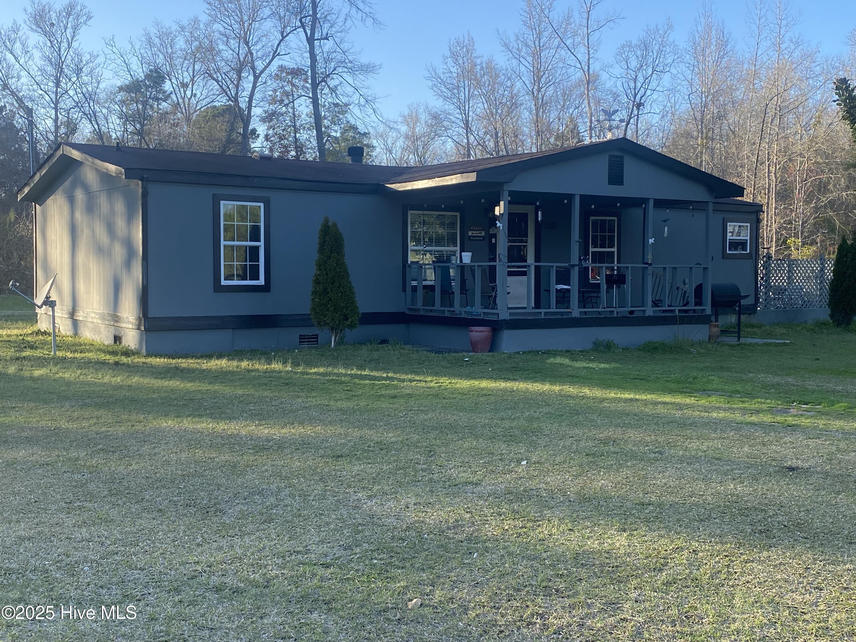 722 Nc Highway 710 Property Photo 1