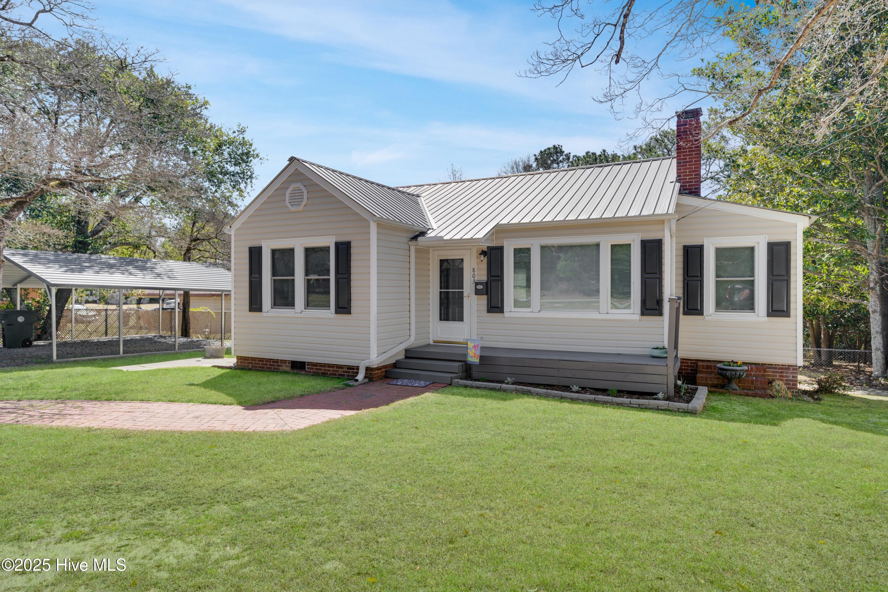 803 Jefferson Street Property Photo