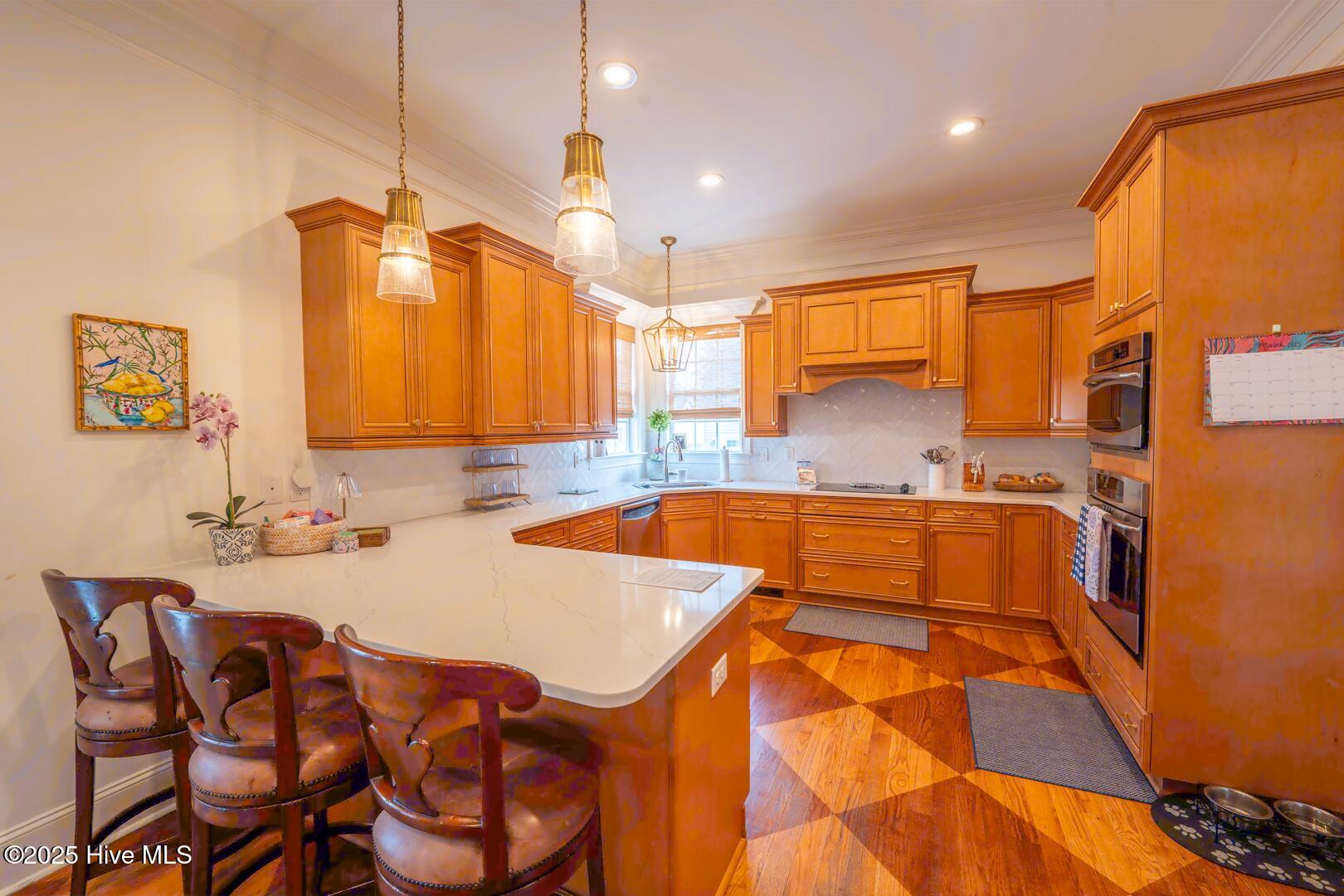 123 Lake Shore Drive Property Photo 11