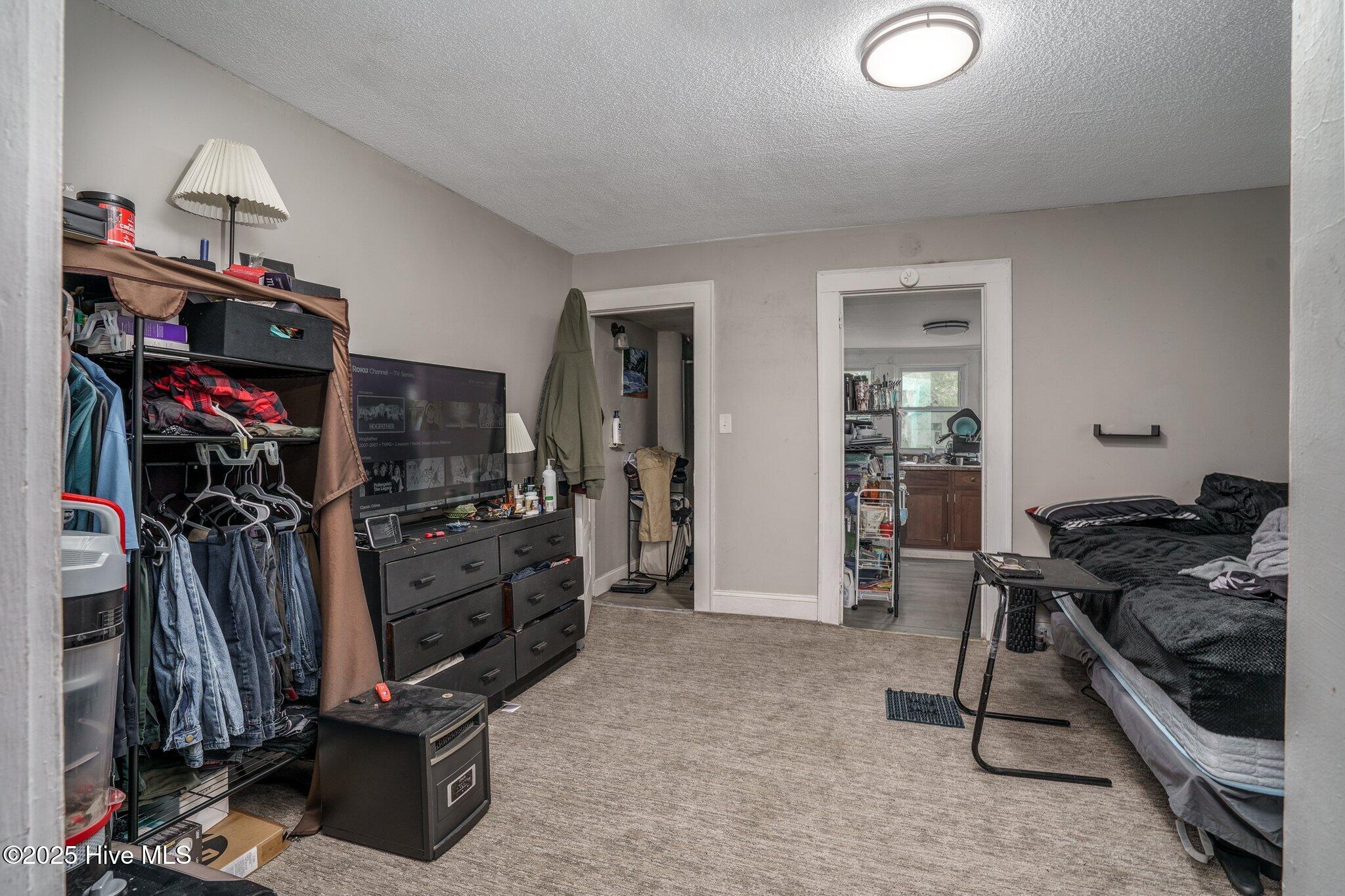 218 W Virginia Street Property Photo 5