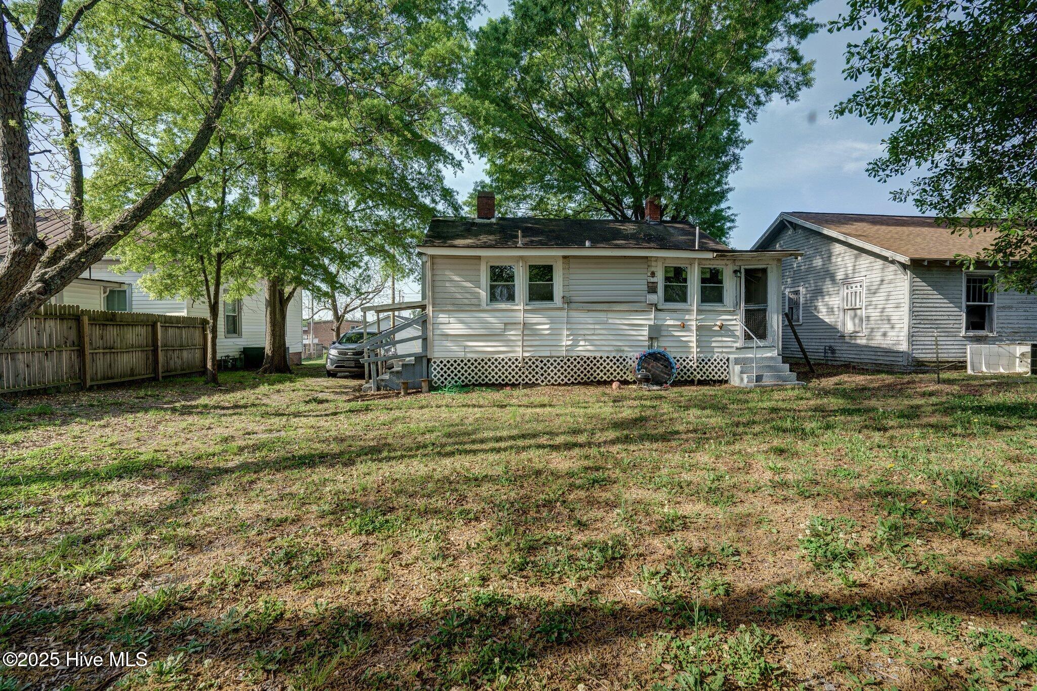 218 W Virginia Street Property Photo 20