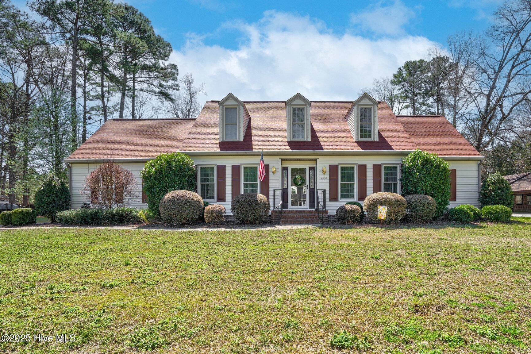 Red Oak Real Estate Listings Main Image